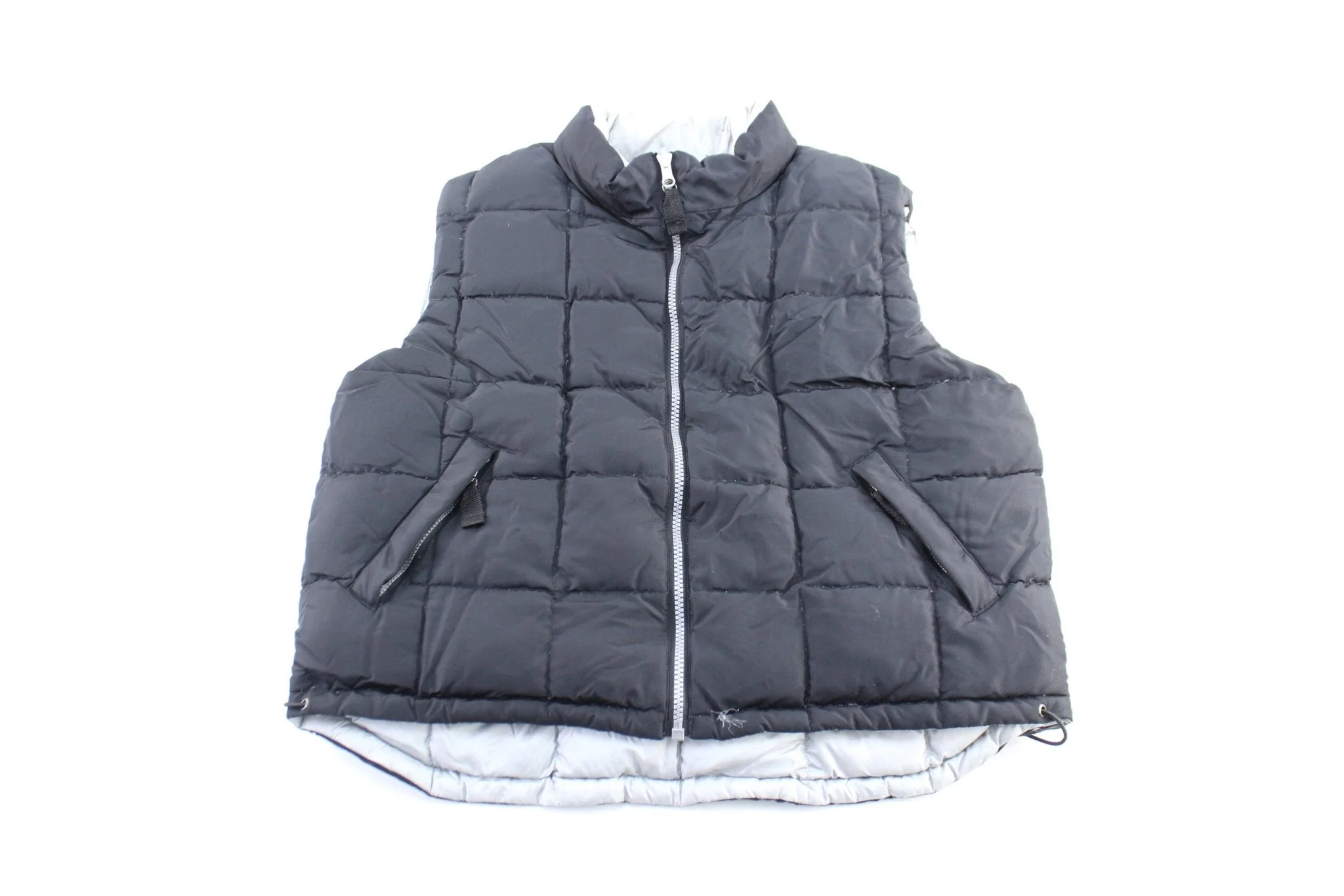 90’s Gap Black & Silver Reversible Puffer Vest - Image 2
