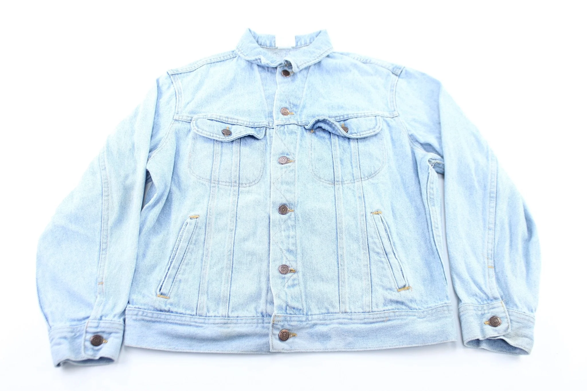 Hard Rock Cafe Embroidered Newport Beach Light Wash Denim Jacket - Image 2