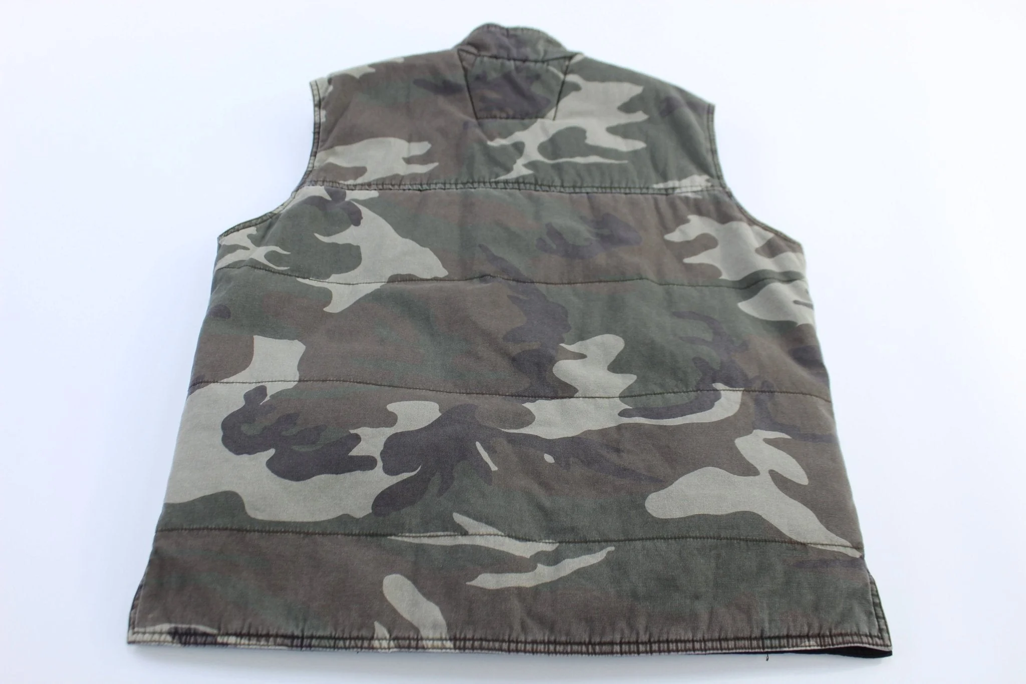 Harley Davidson Motorcycles Reversible Camo Zip Up Vest - Image 2