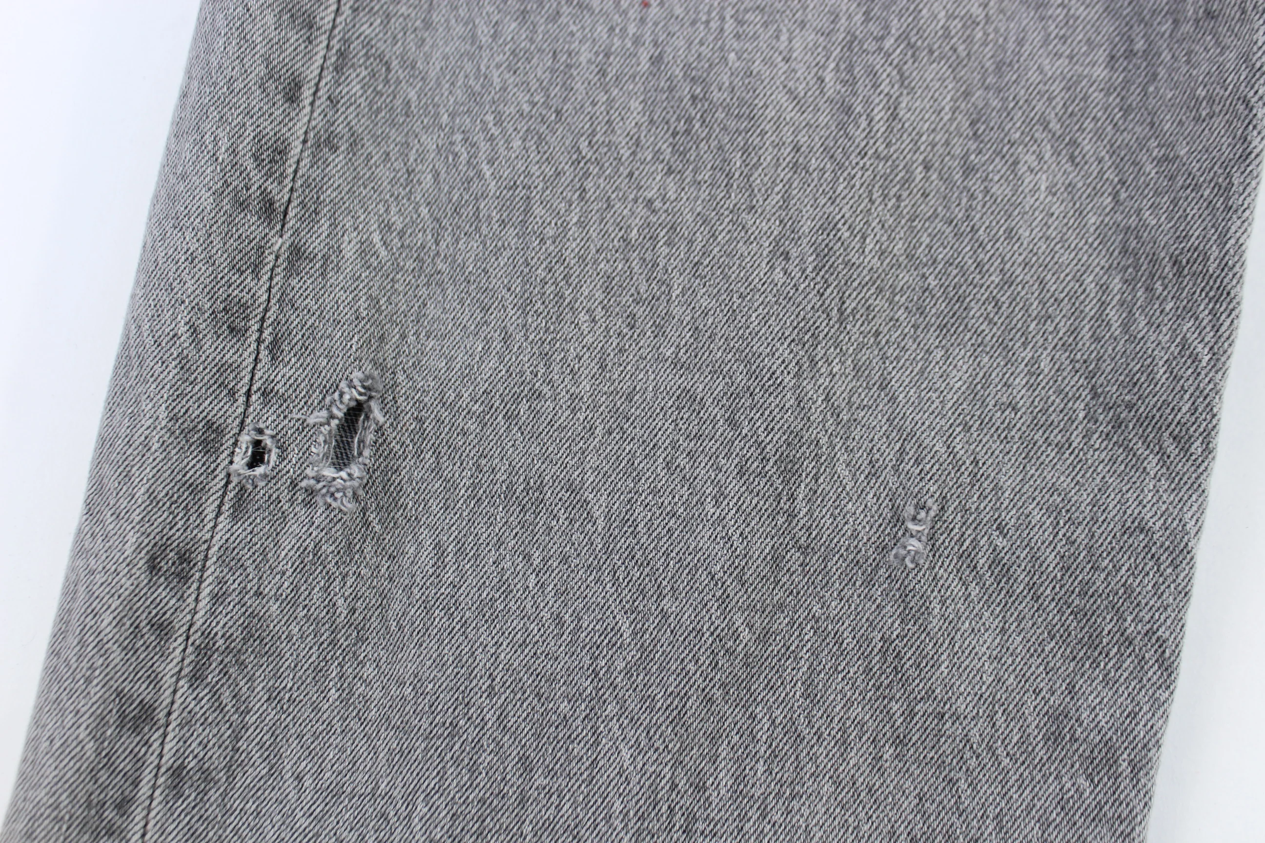 Levi's 501 Grey Denim Jeans - Image 3
