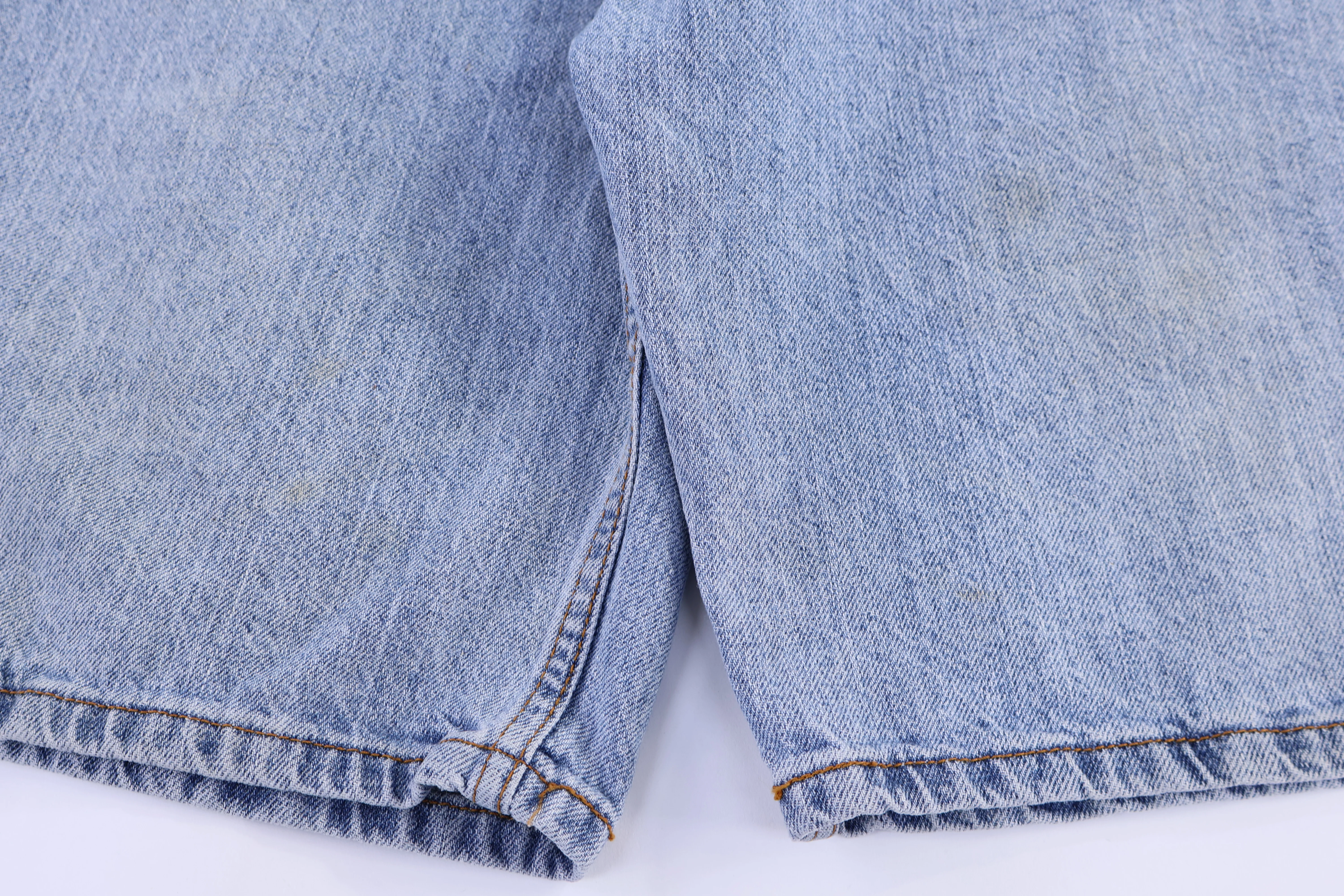 Levi's 505 Light Wash Denim Shorts - Image 3