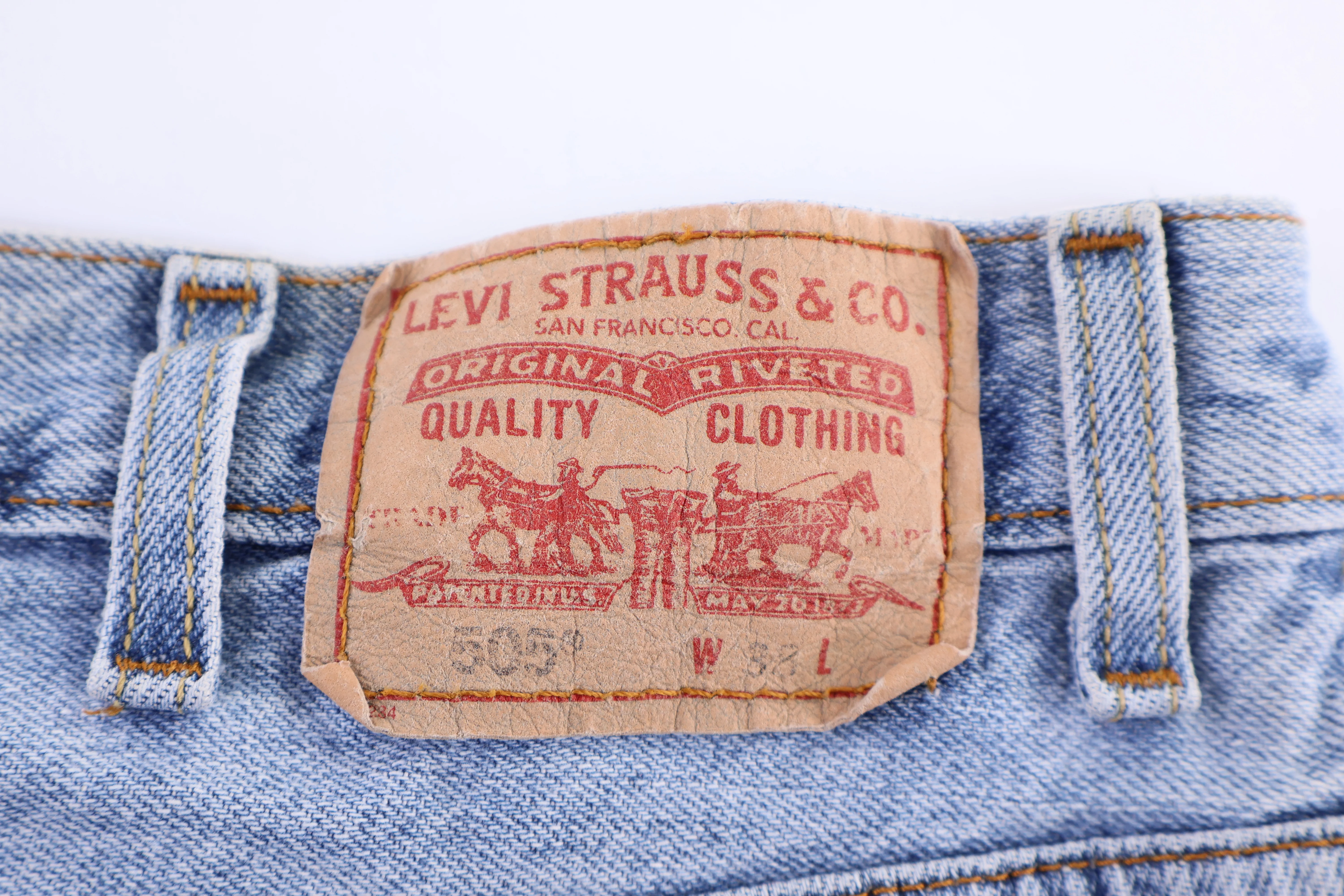 Levi's 505 Light Wash Denim Shorts - Image 4