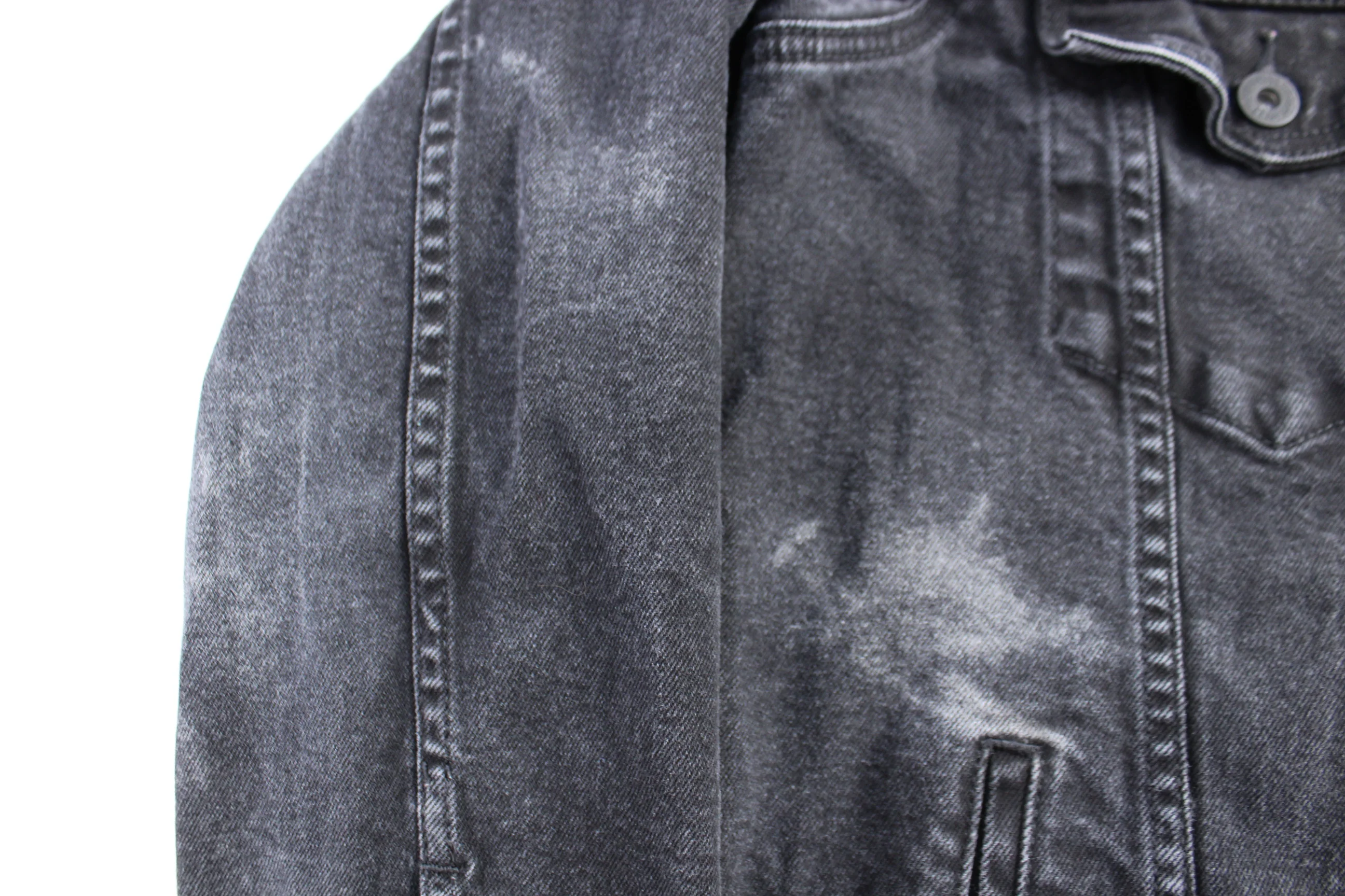 Levi's Black Denim Trucker Jacket - Image 3