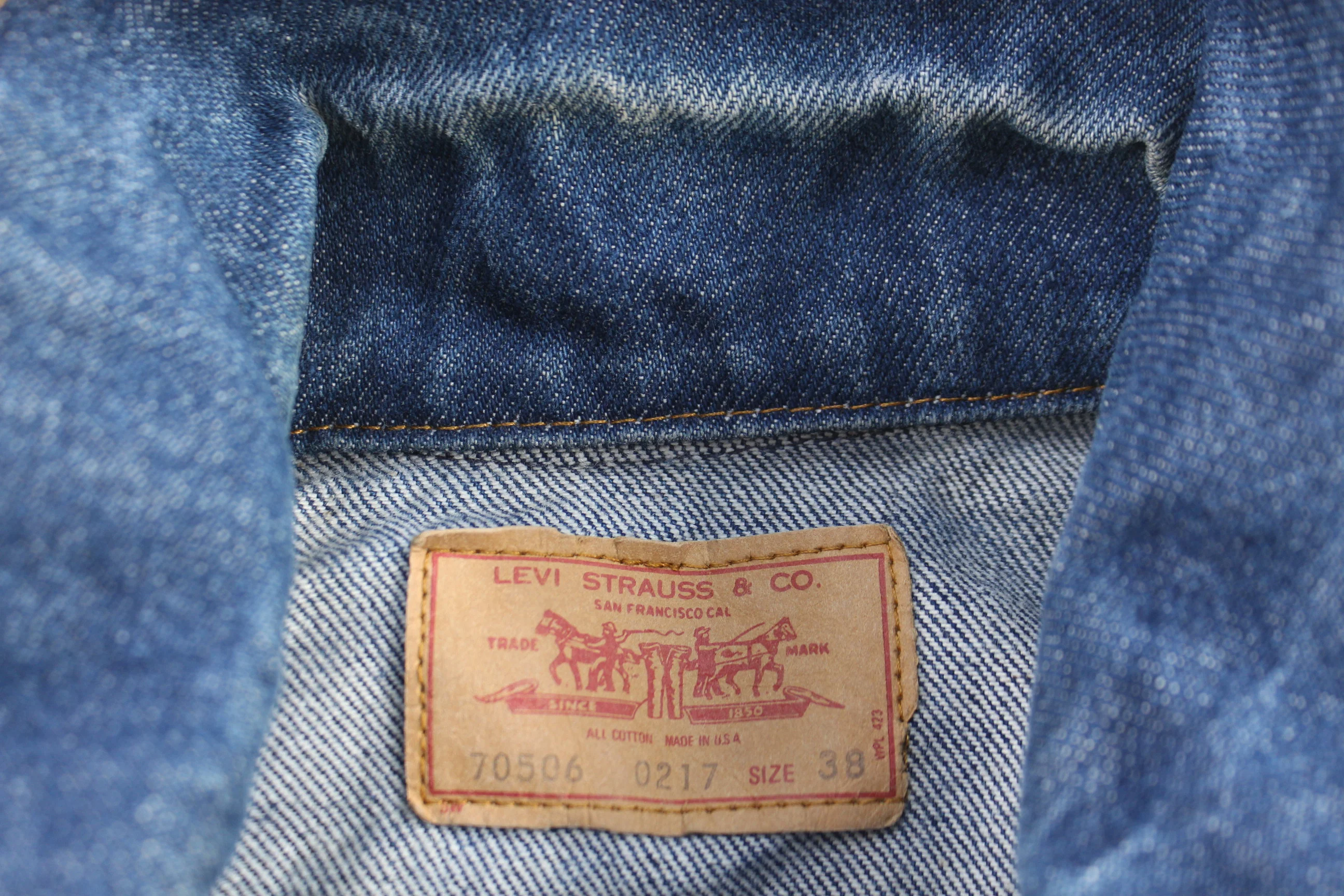 Levi's Dark Wash Denim Vest - Image 3