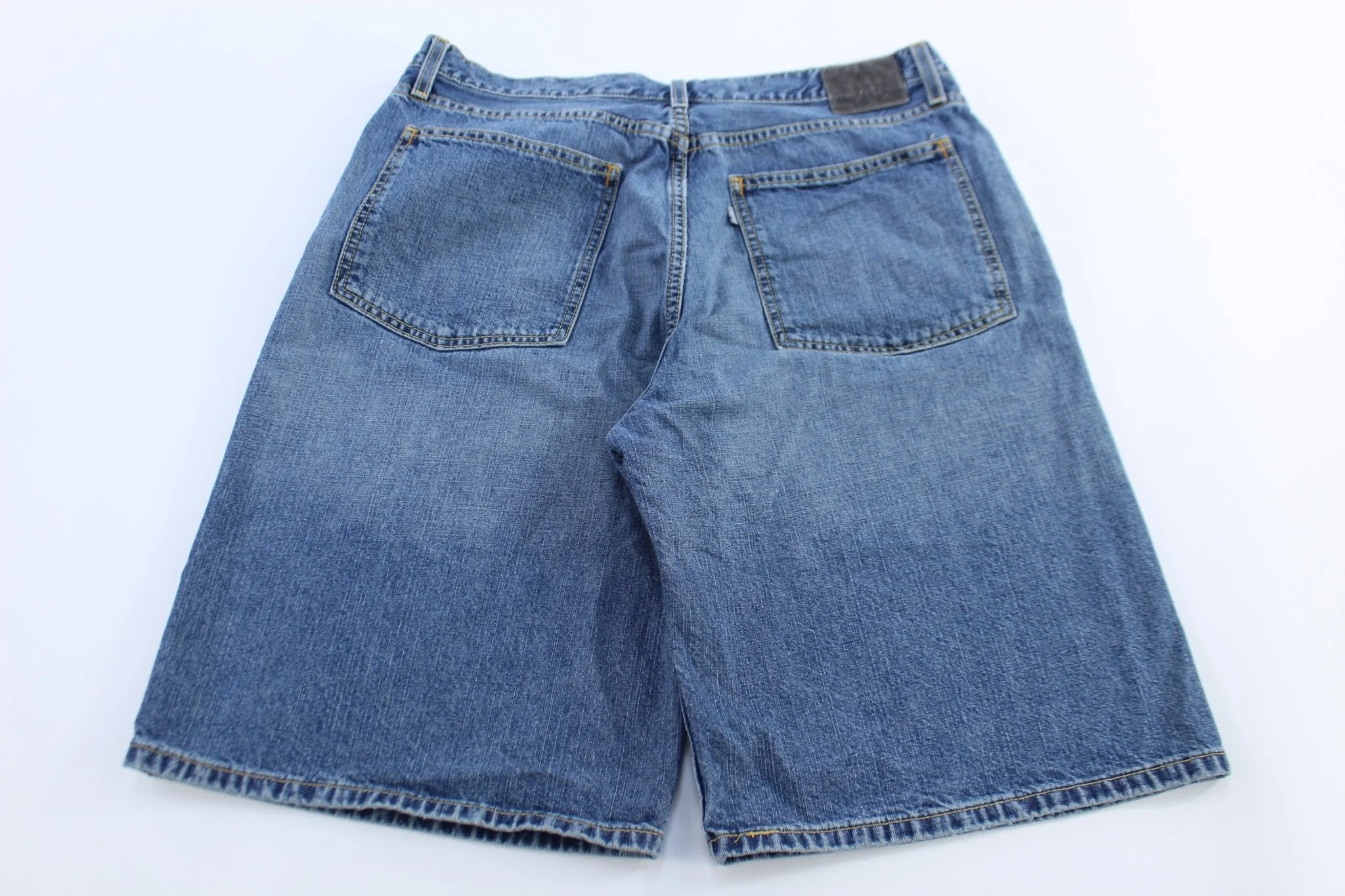 Levi's Silvertab Dark Wash Denim Shorts - Image 2