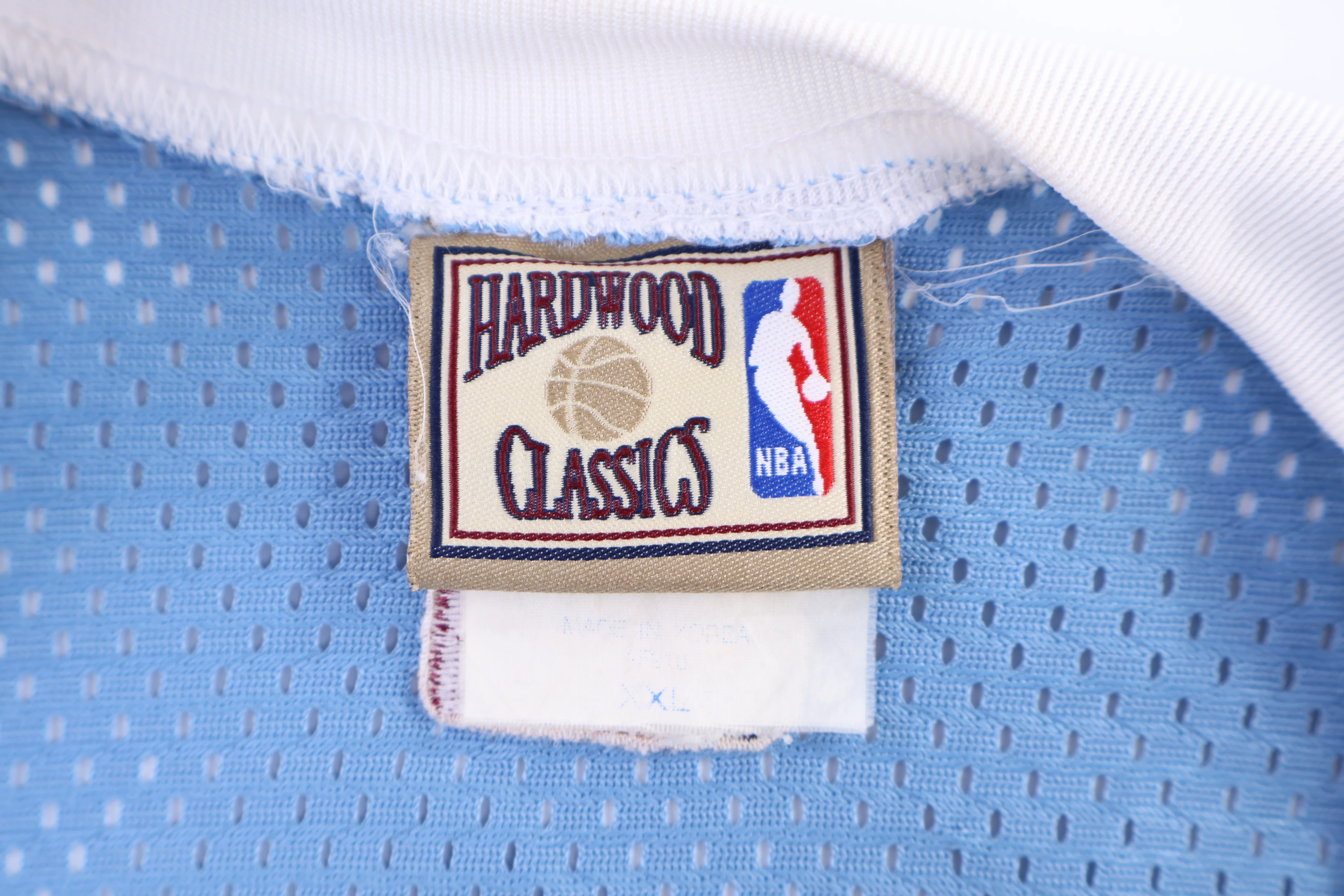 Los Angeles Lakers Basketball Jersey - Image 3