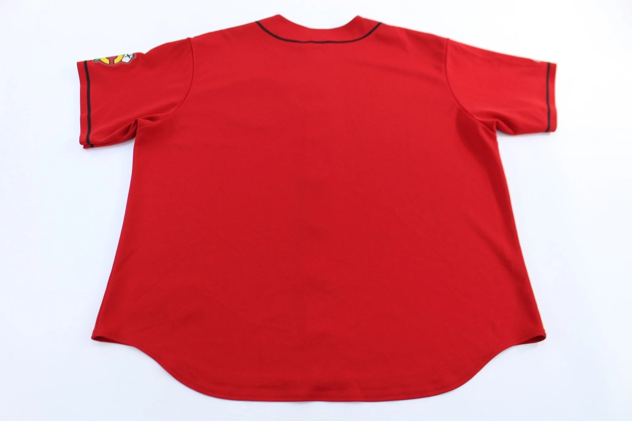 Majestic Chicago Blackhawks Baseball Jersey - Image 3