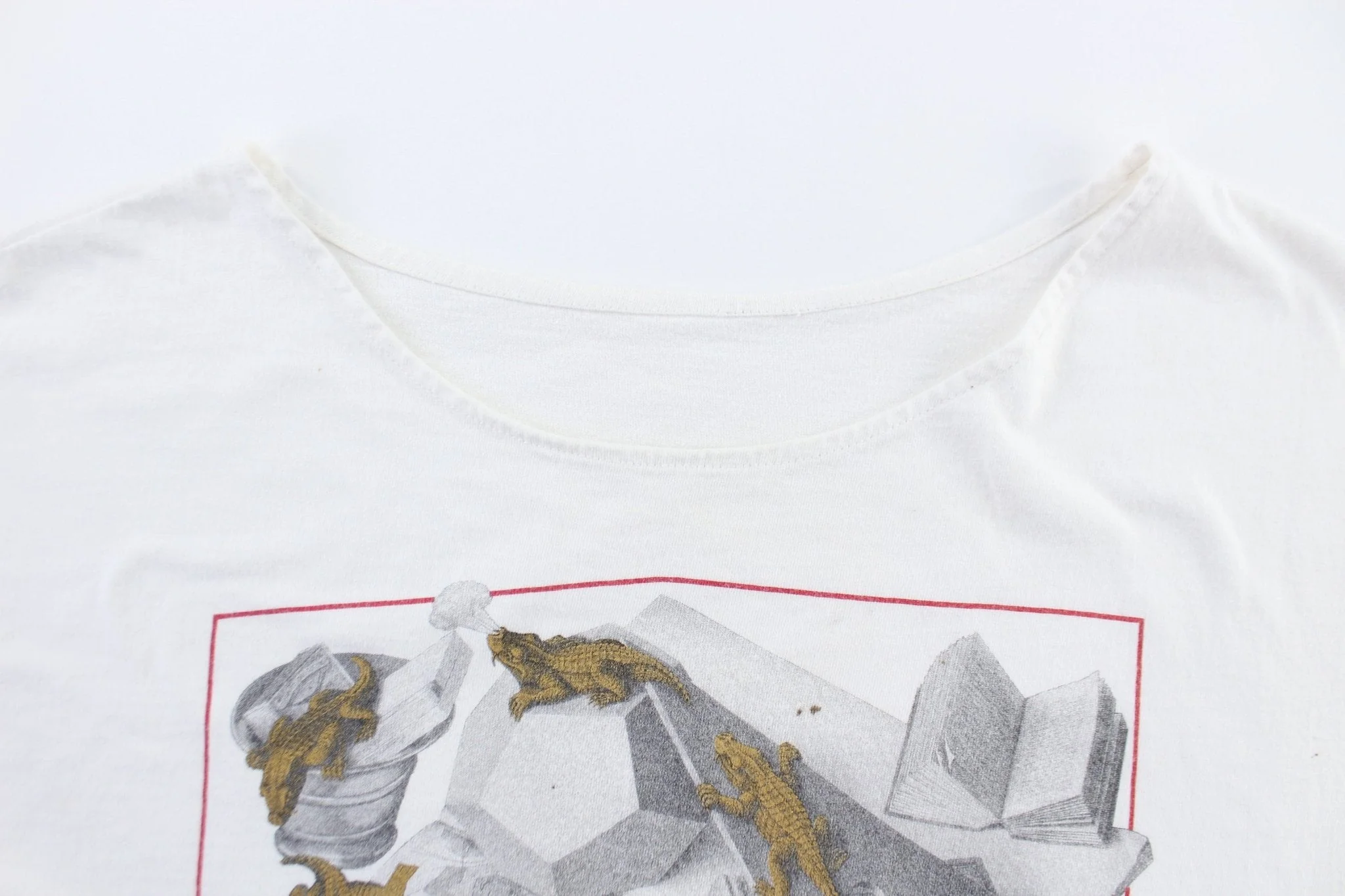 MC Escher Reptiles Art Graphic T-Shirt - Image 5