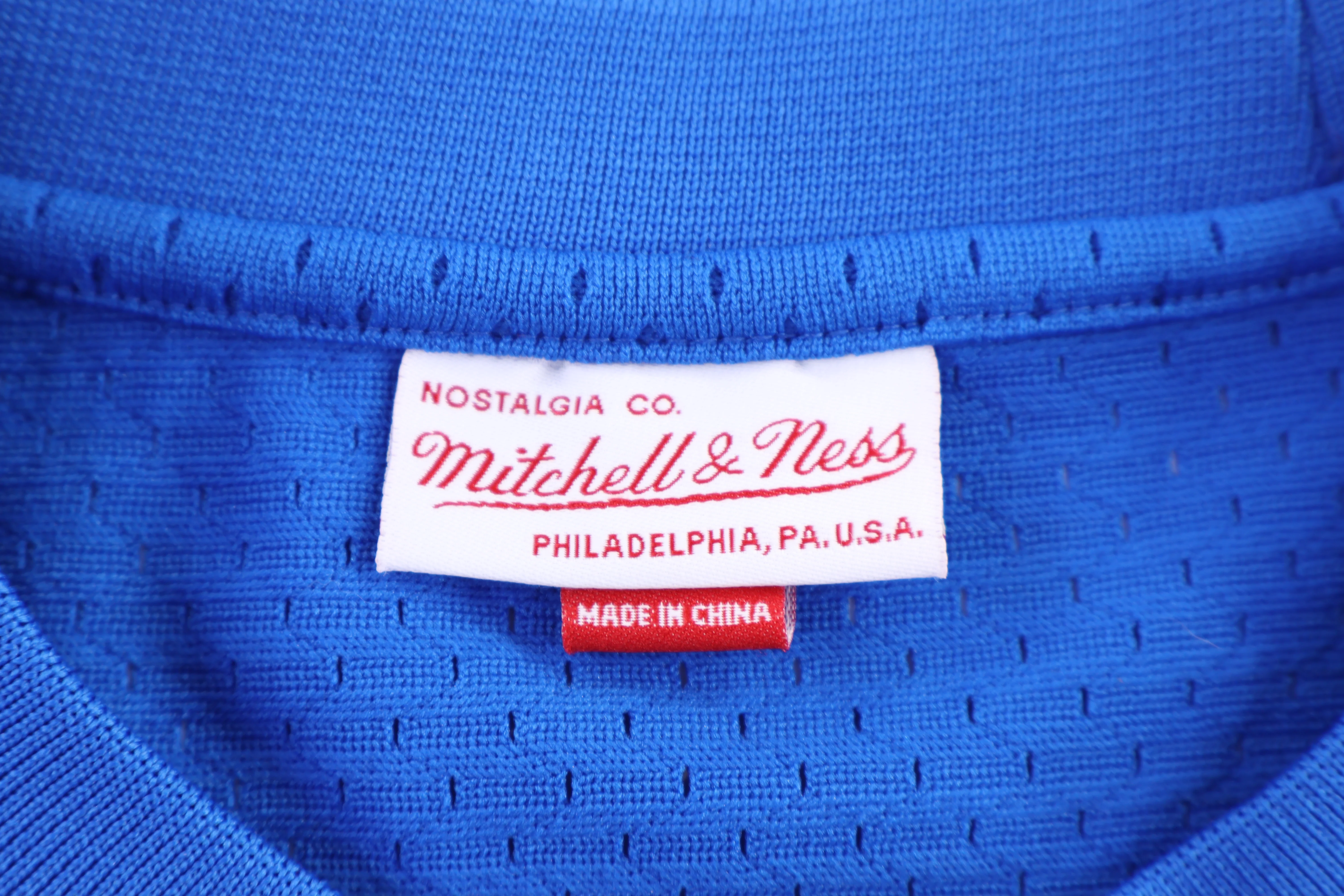 Mitchell & Ness Allen Iverson Philadelphia 76ersJersey - Image 3