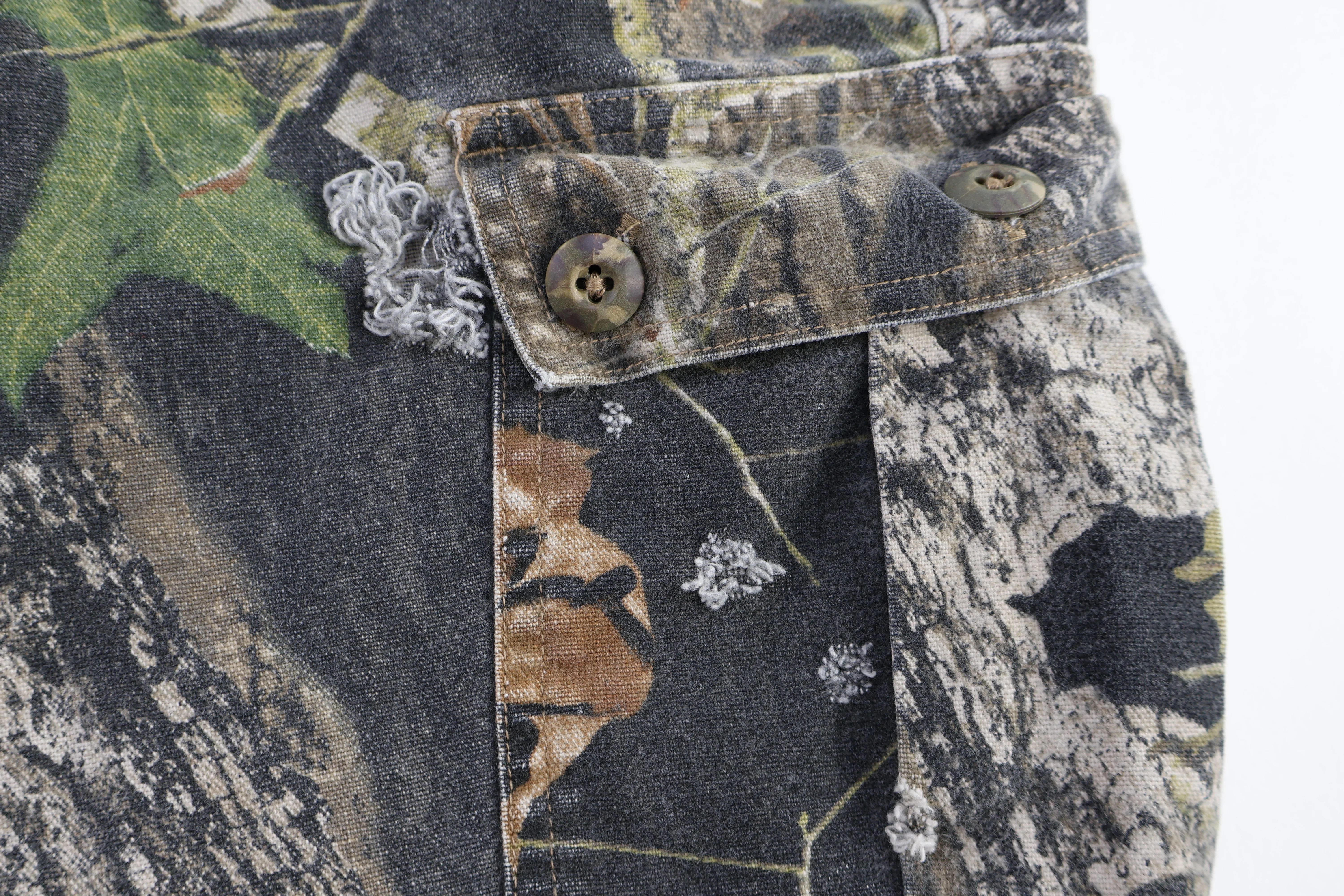 Mossy Oak Camo Cargo Pants - Image 3