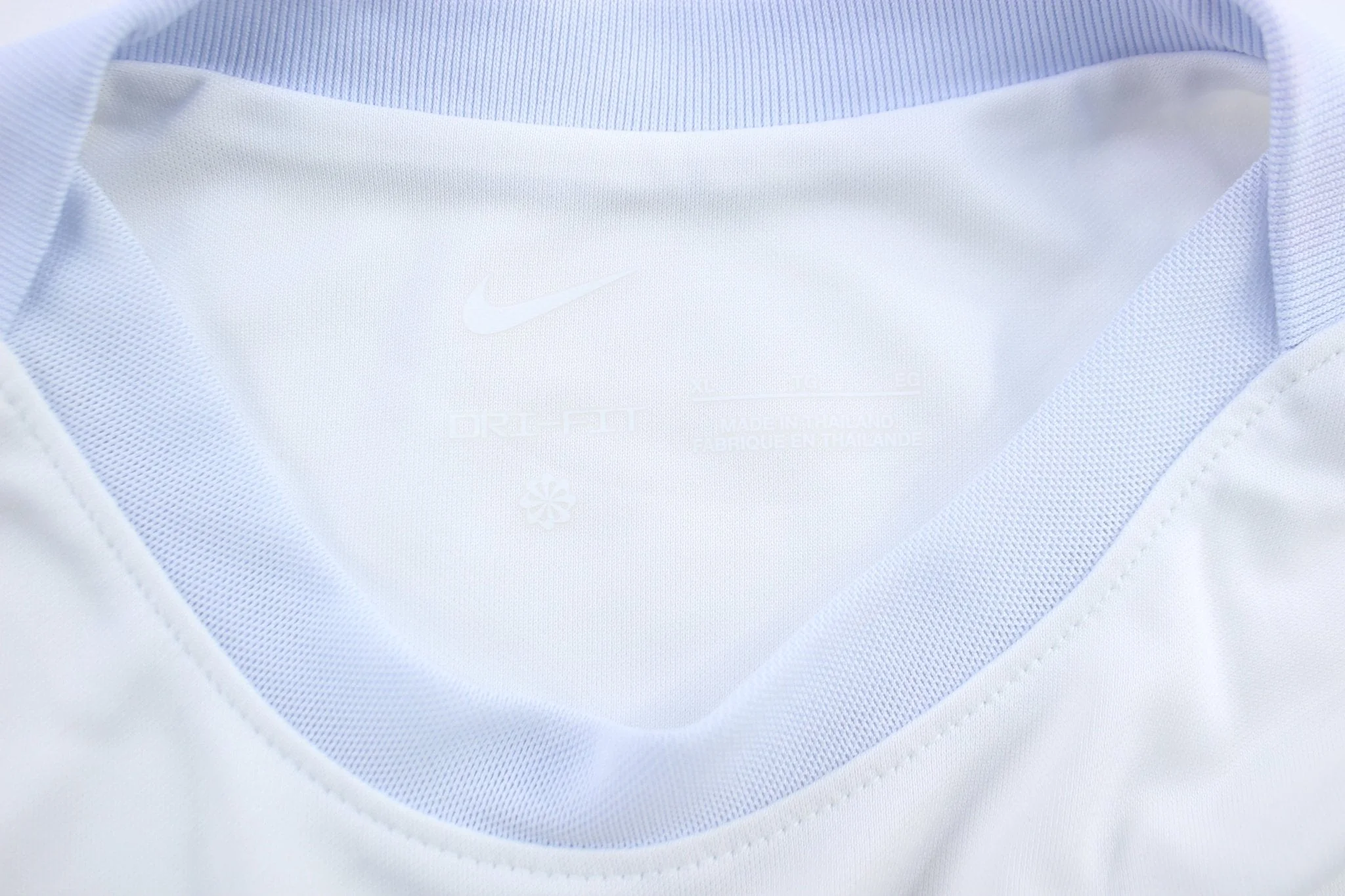 Nike Embroidered Logo Portland Thorns Soccer Jersey - Image 3