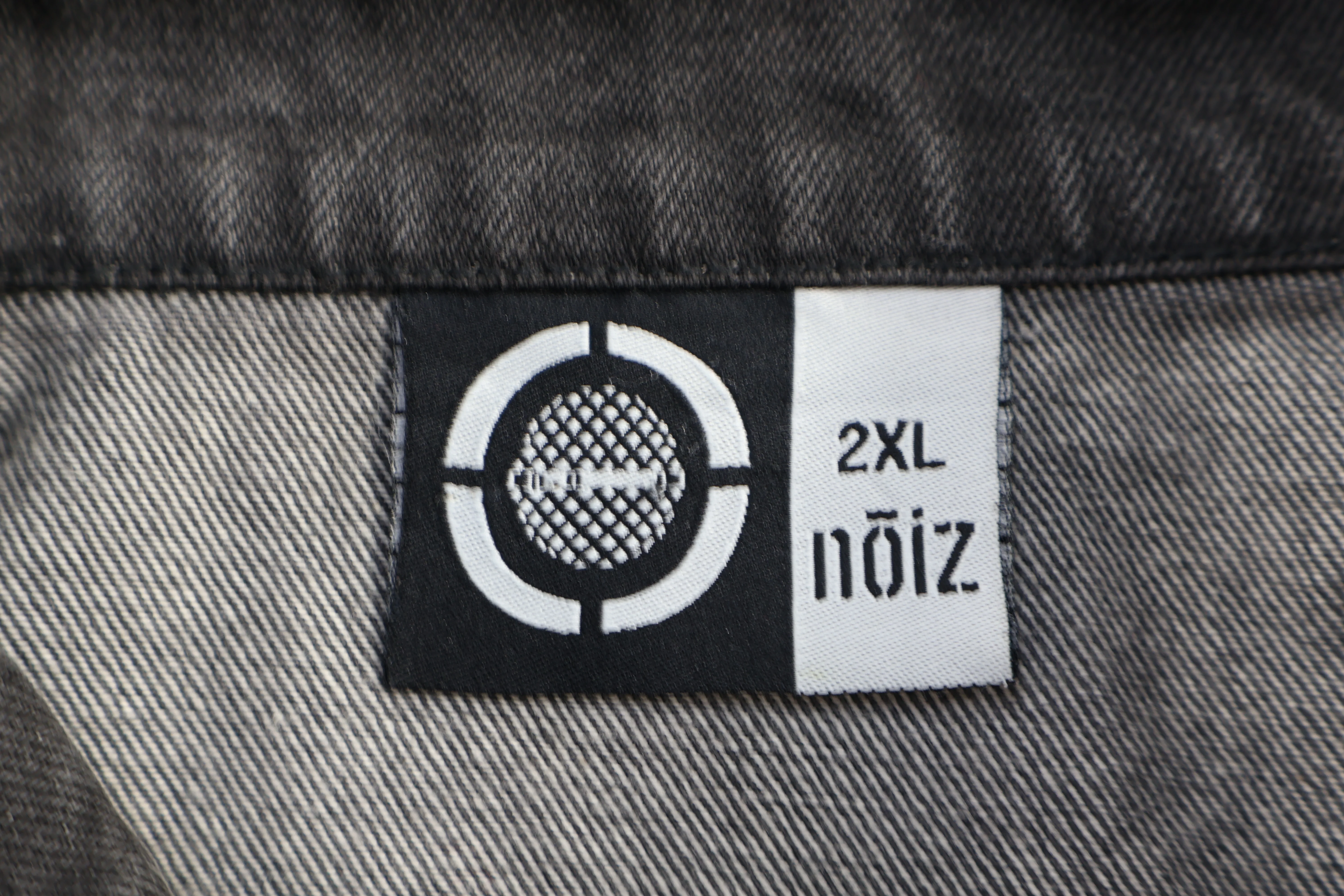 Noiz Black Wash Denim Jacket - Image 3