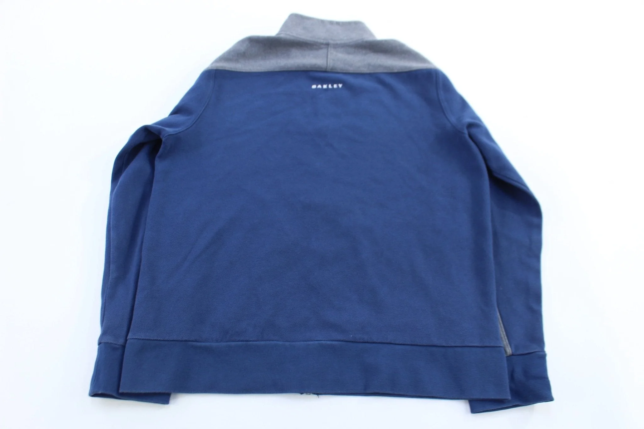 Oakley Grey & Blue Full Zip Jacket - Image 2