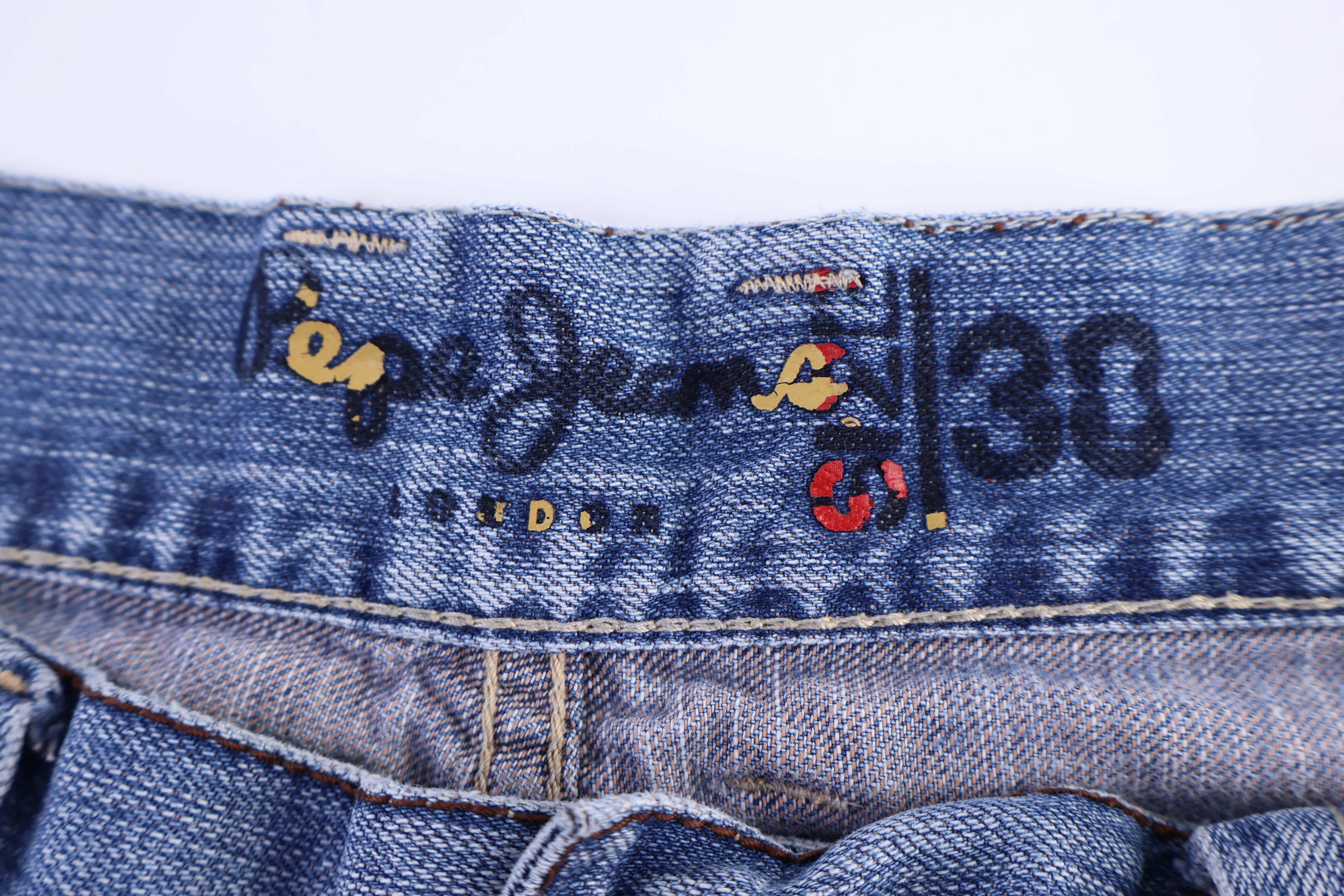 Pepe Jeans Light Wash Denim Jeans - Image 5
