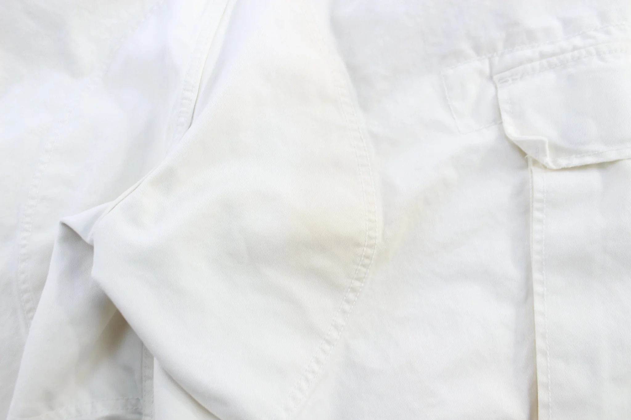 Polo Ralph Lauren White Cargo Shorts - Image 3
