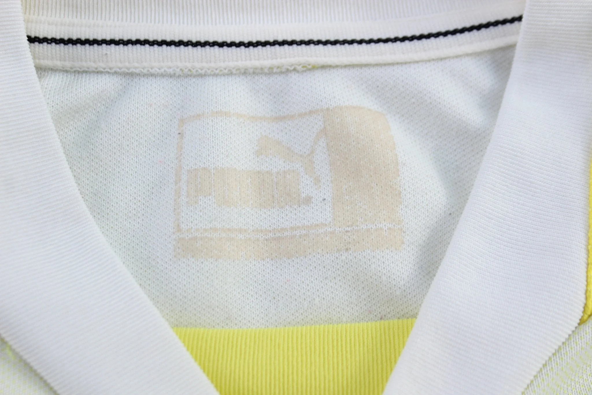 Puma Embroidered Logo Yellow Bulgaria LS Soccer Jersey - Image 3