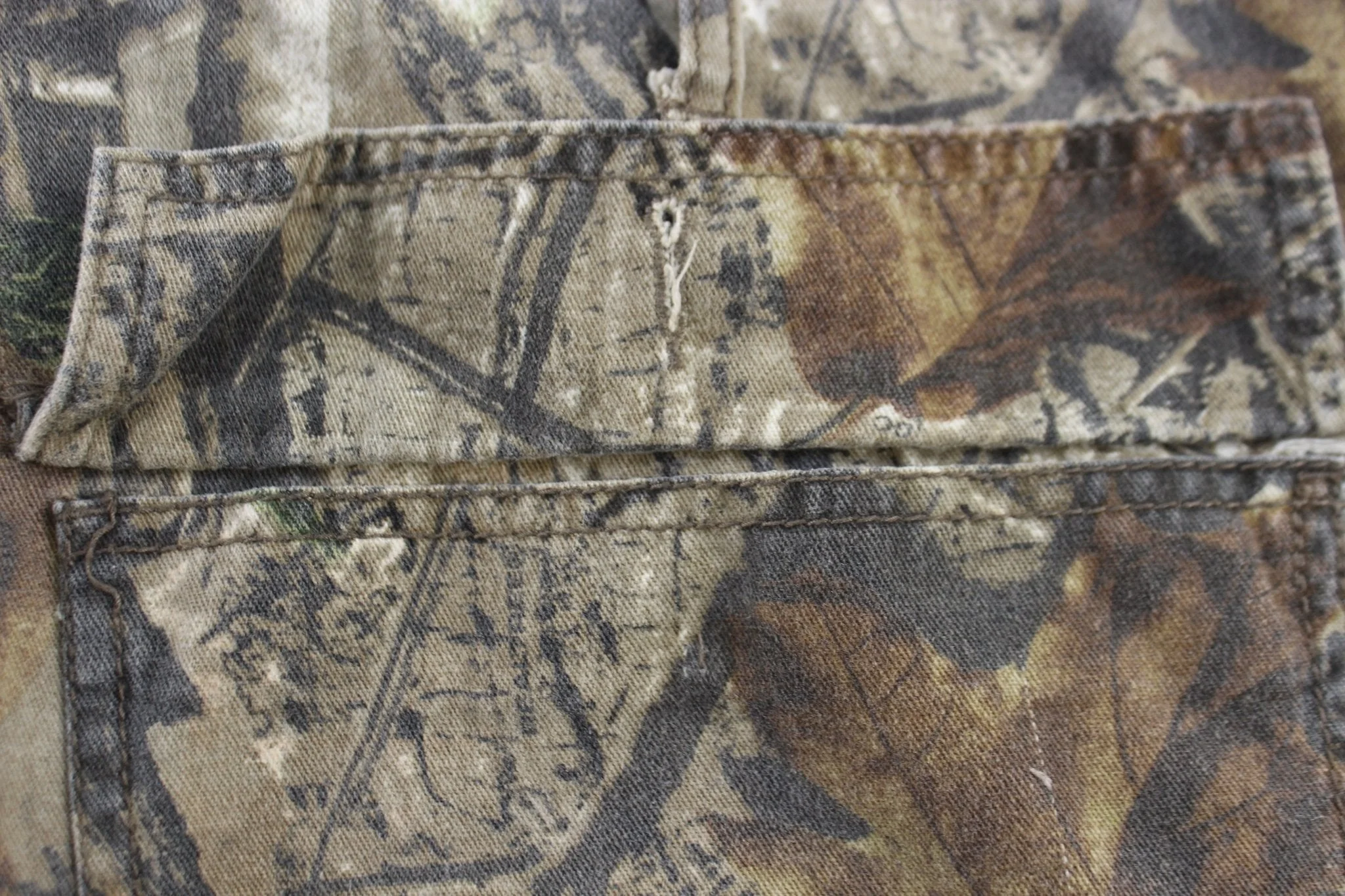 Real Tree Camo Cargo Pants - Image 3