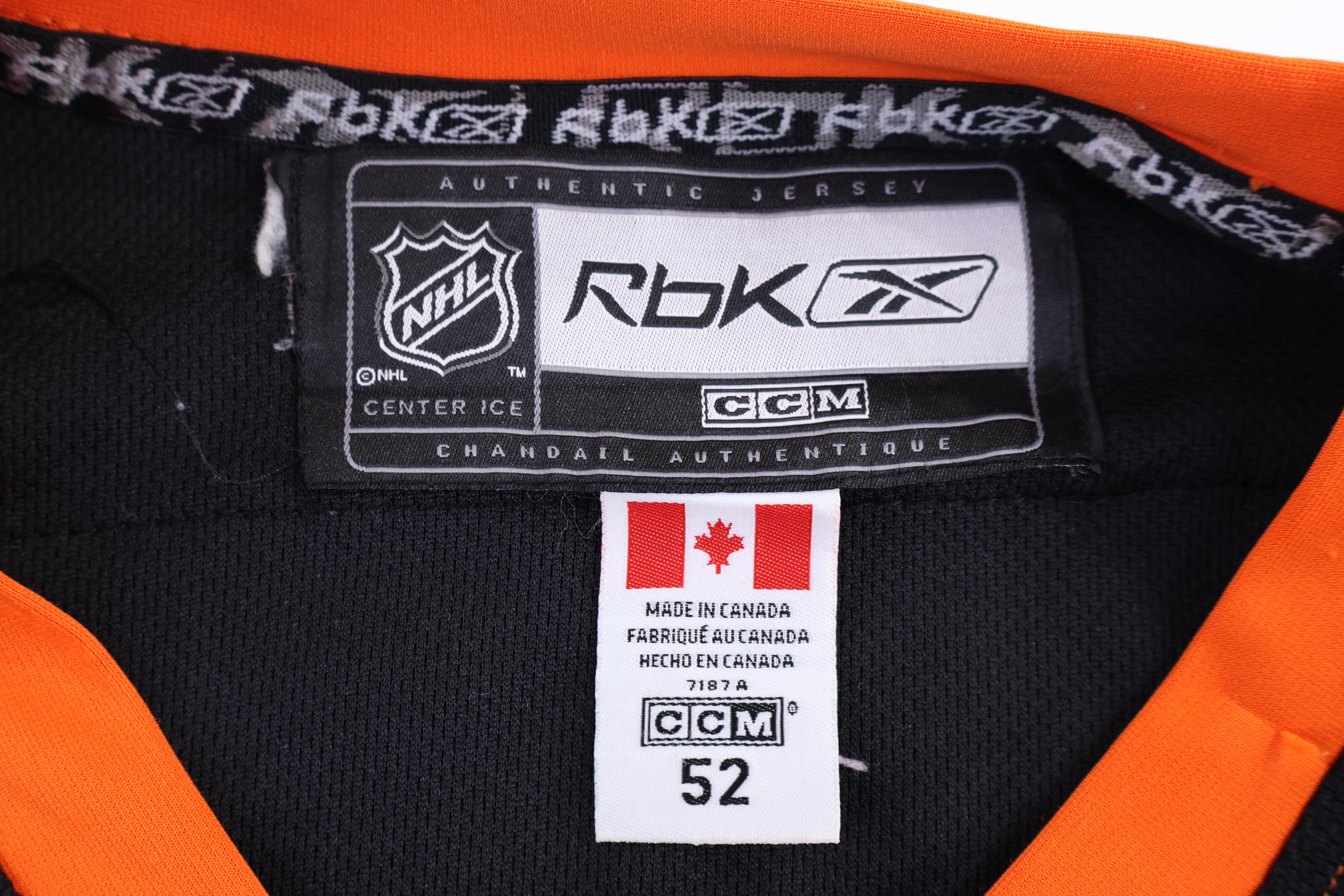 Reebok Claude Giroux Philadelphia Flyers Hockey Jersey - Image 3