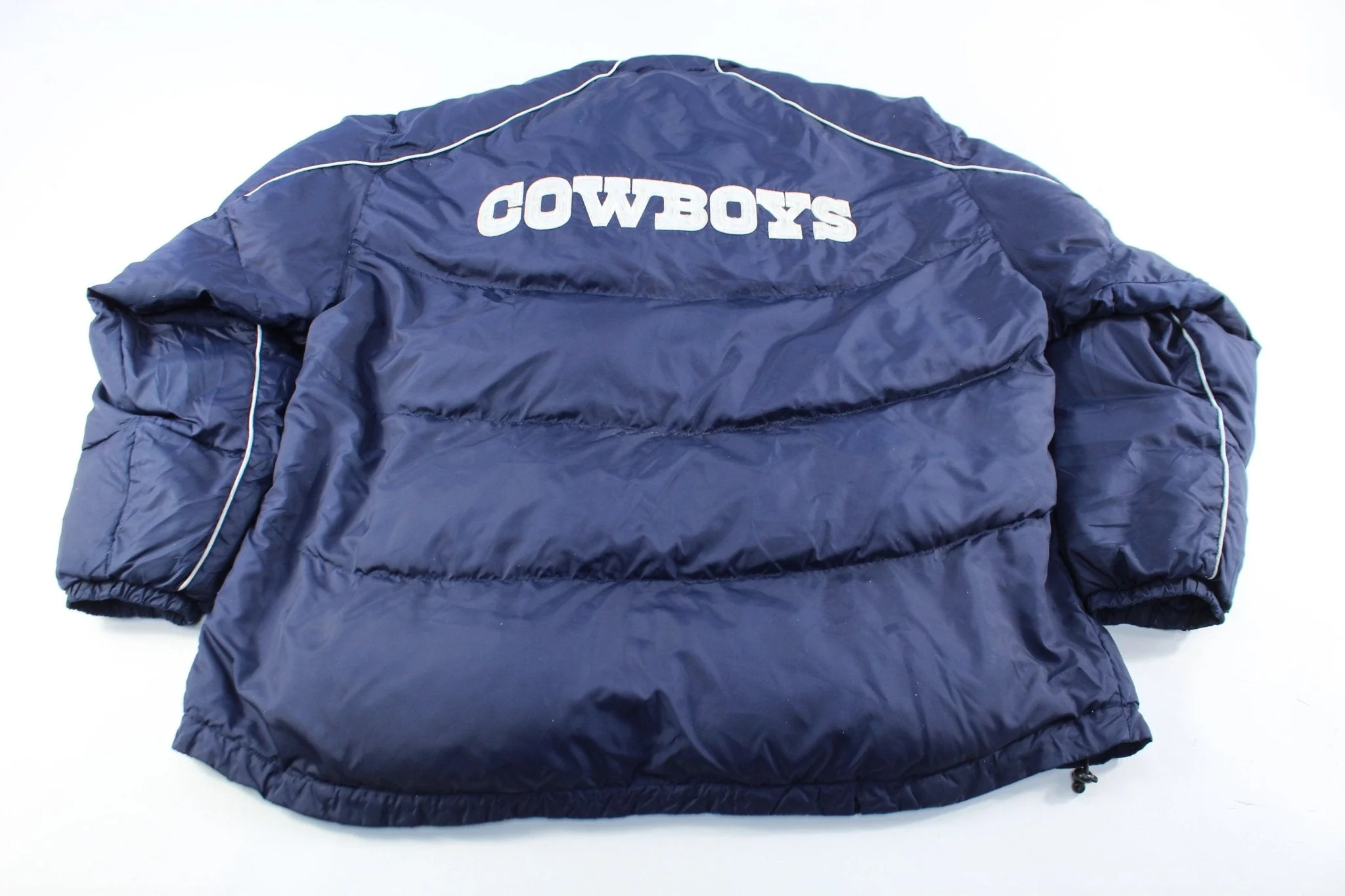 Reebok Embroidered Logo Dallas Cowboys Puffer Jacket - Image 2