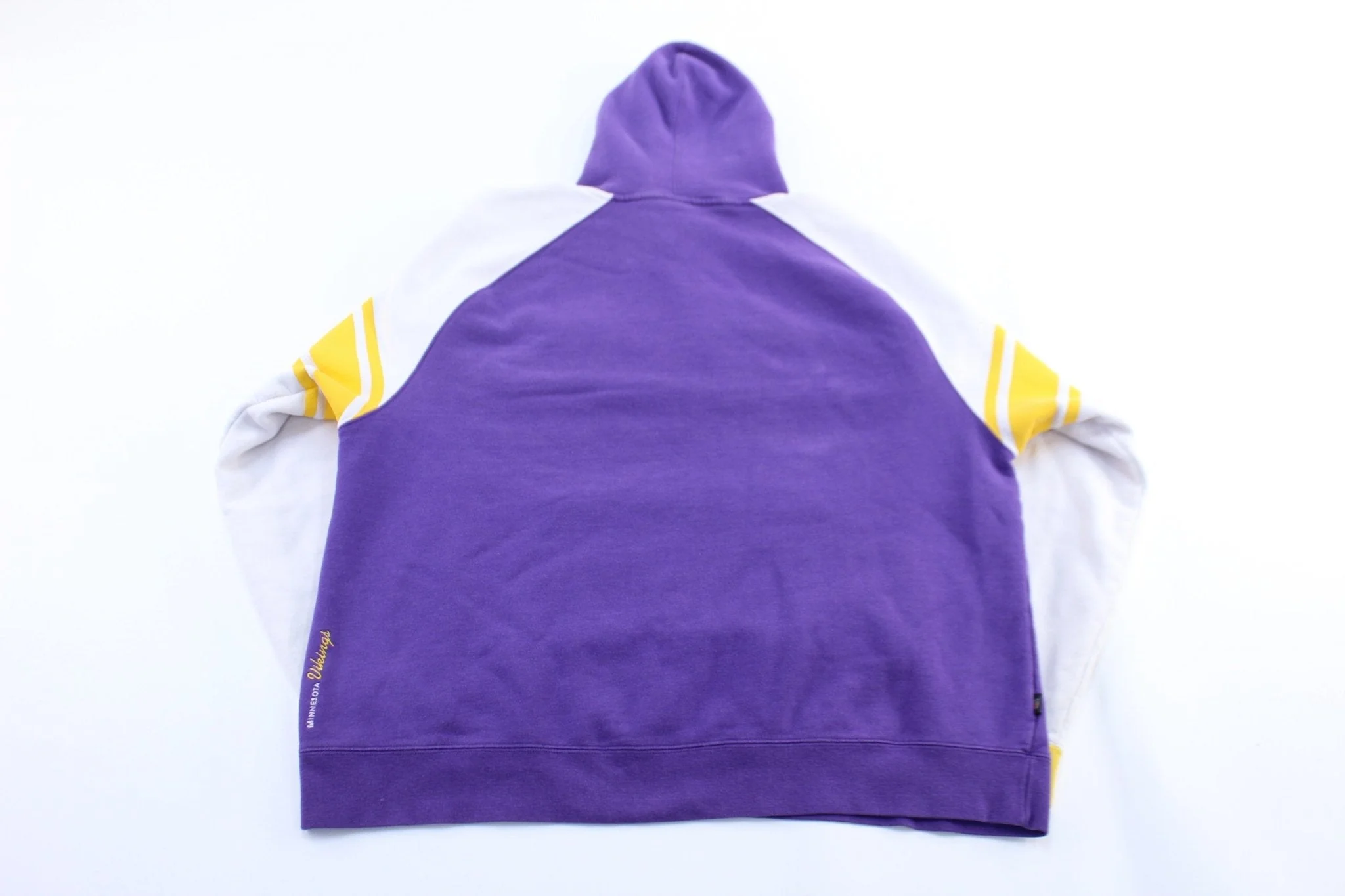 Reebok Embroidered Logo Minnesota Vikings Pullover Hoodie - Image 2