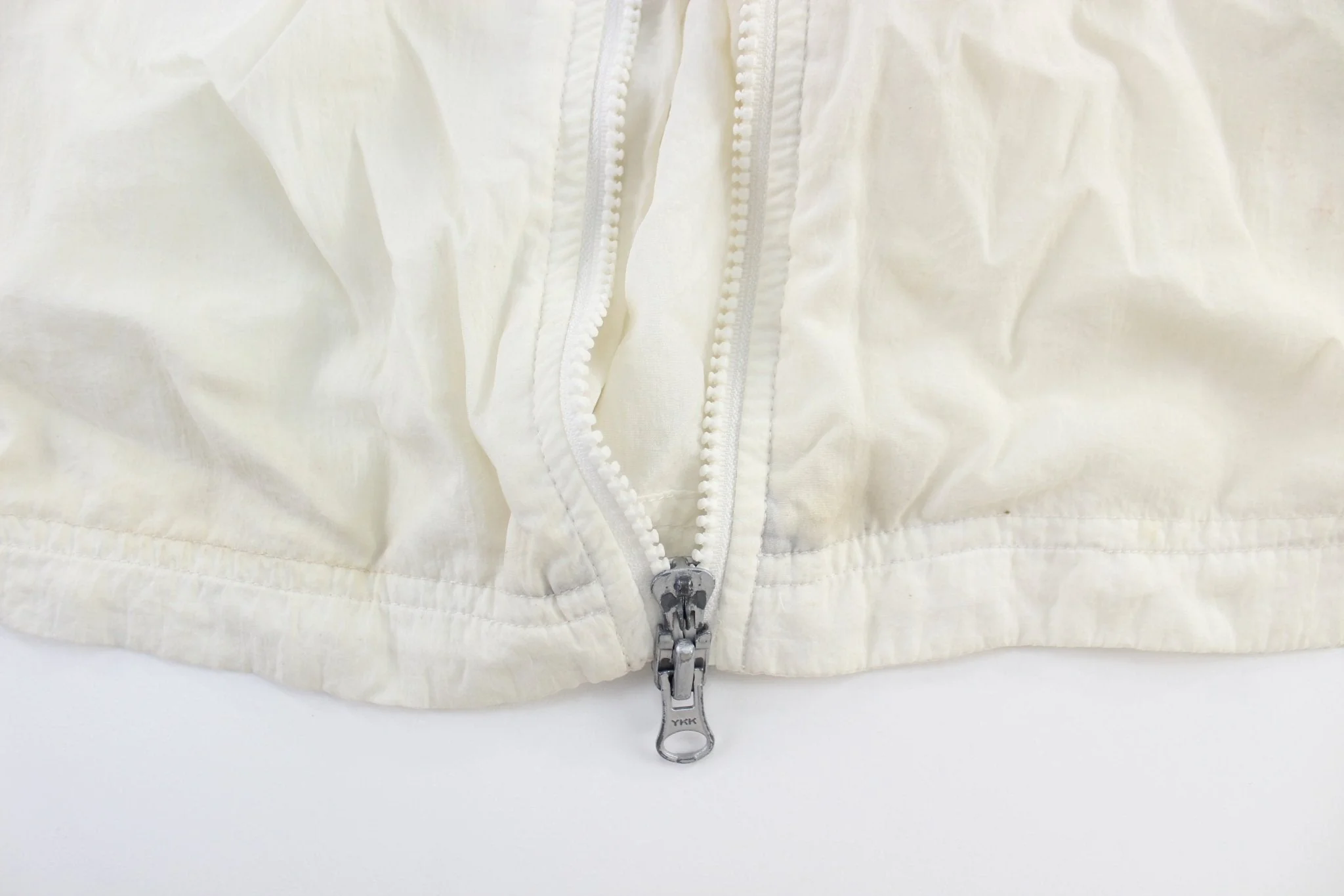 Reebok Embroidered Logo White Zip Up Jacket - Image 4