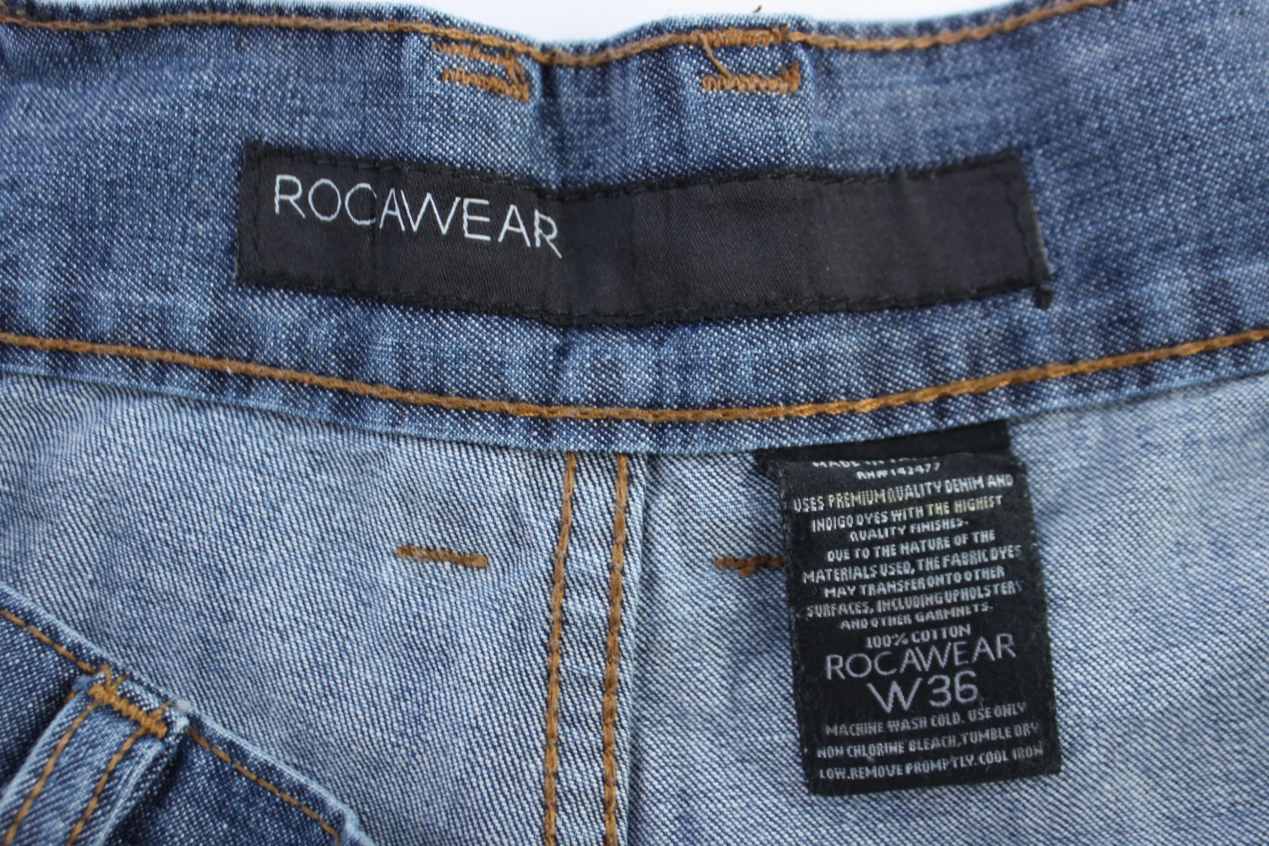 Rocawear Dark Wash Baggy Denim Shorts - Image 4