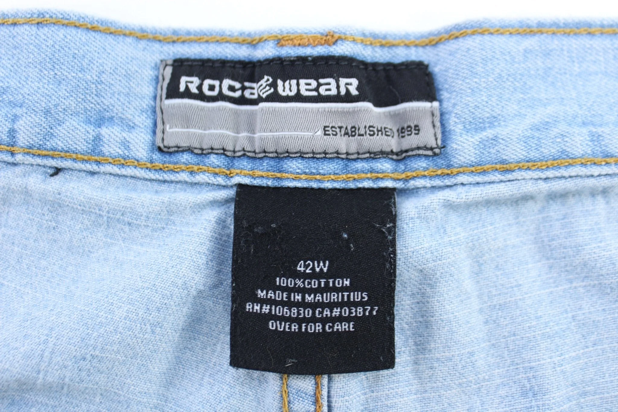 Rocawear Light Wash Denim Shorts - Image 4