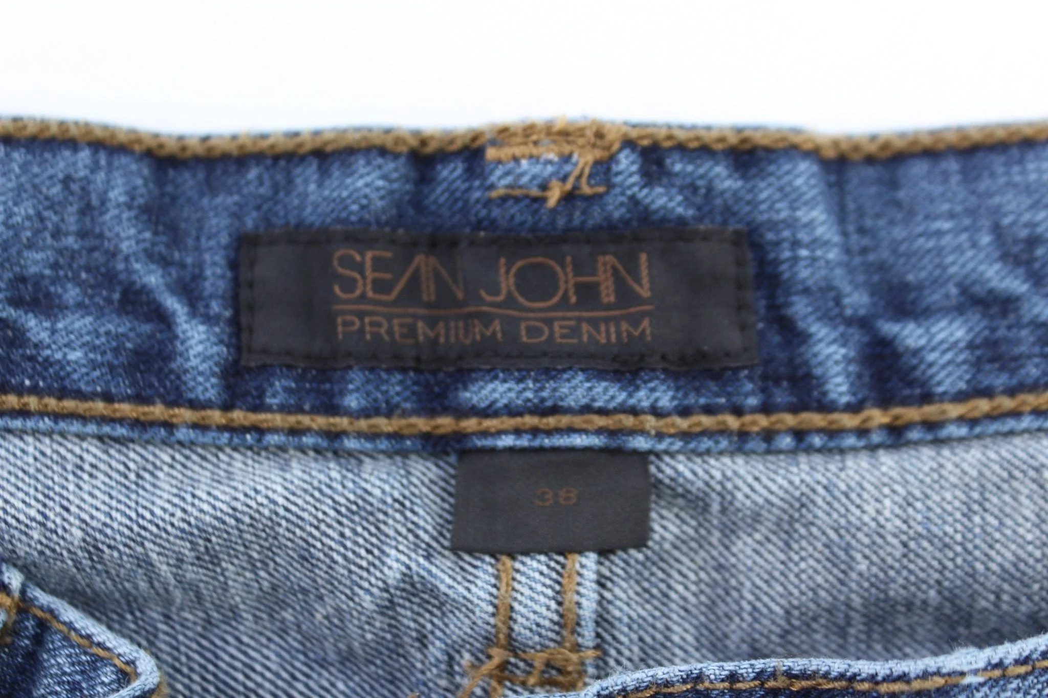 Sean John Dark Wash Denim Shorts - Image 4