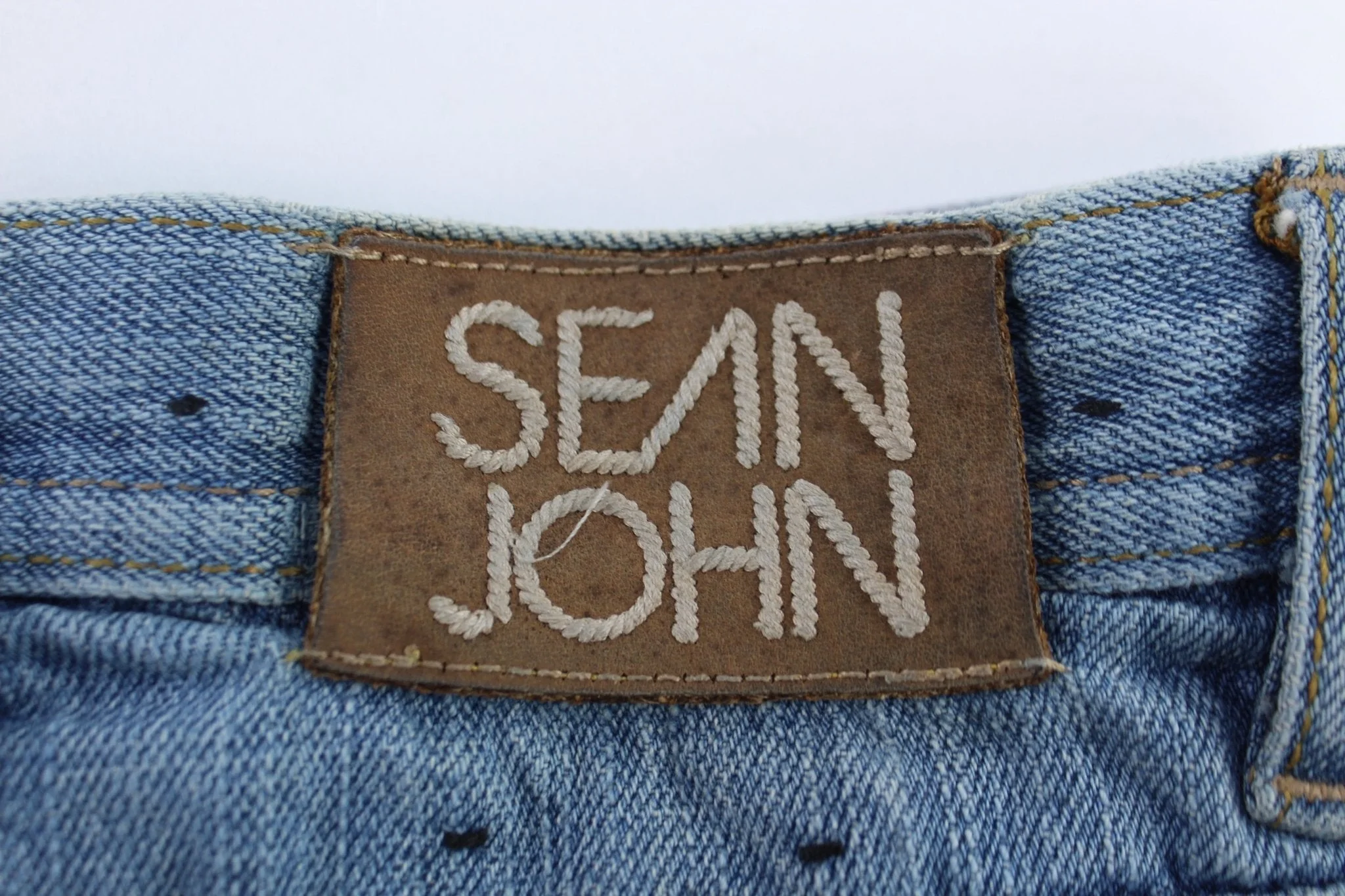 Sean John Light Wash Denim Shorts - Image 3