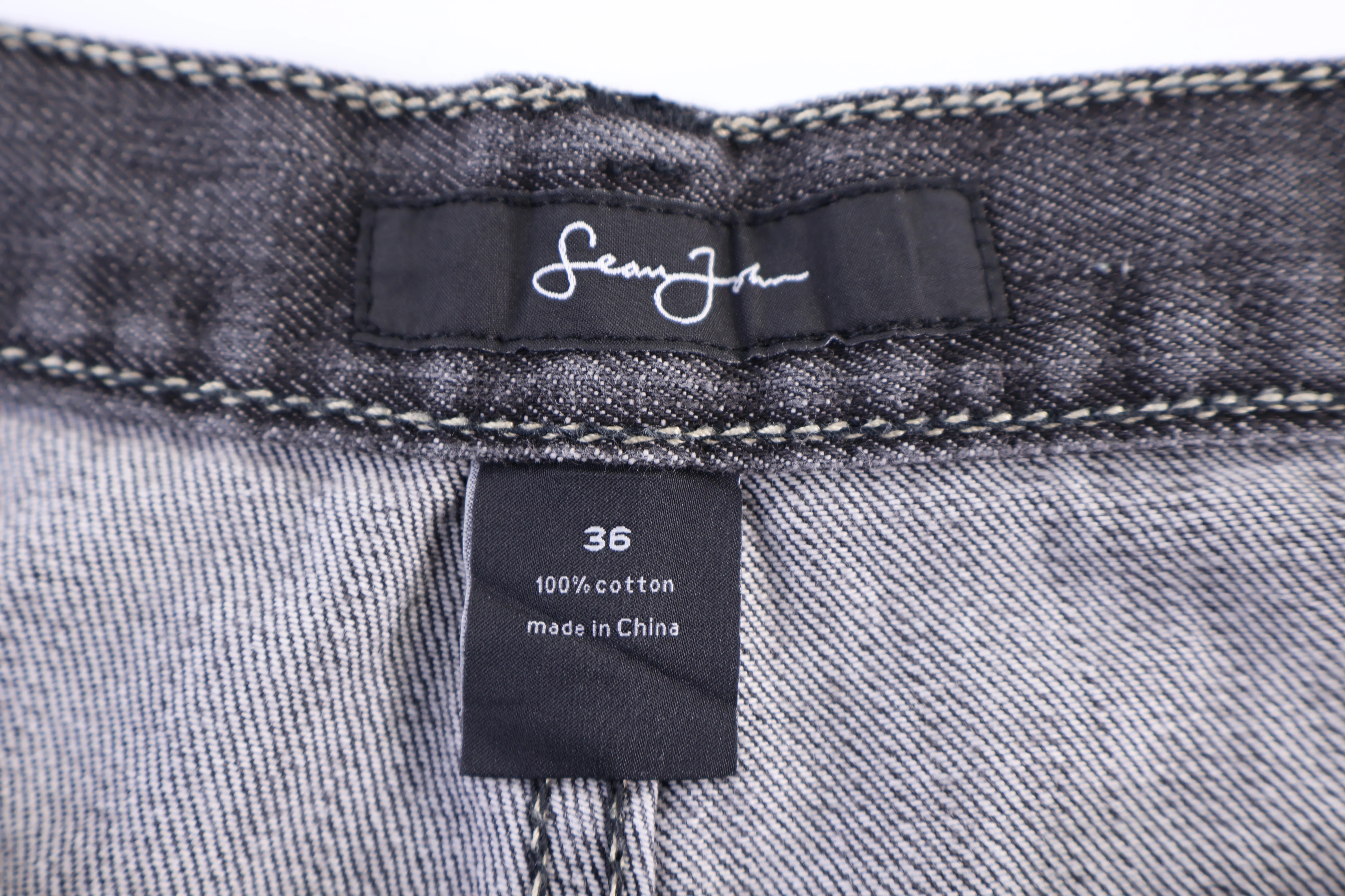Y2K Sean Jonh Black Denim Shorts - Image 4