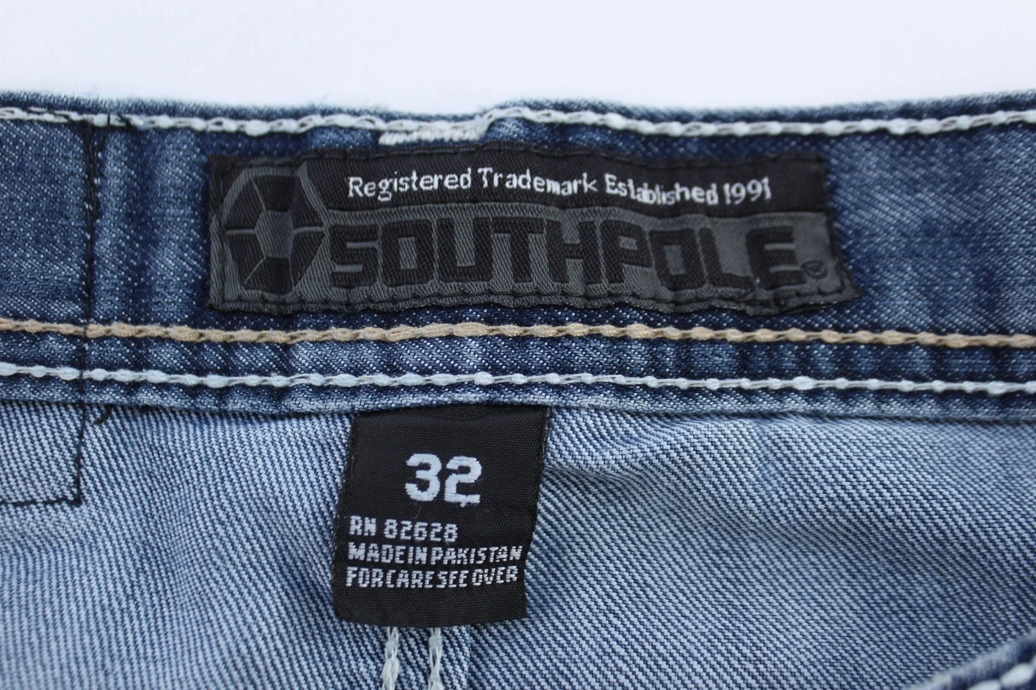Southpole Dark Wash Denim Shorts - Image 4