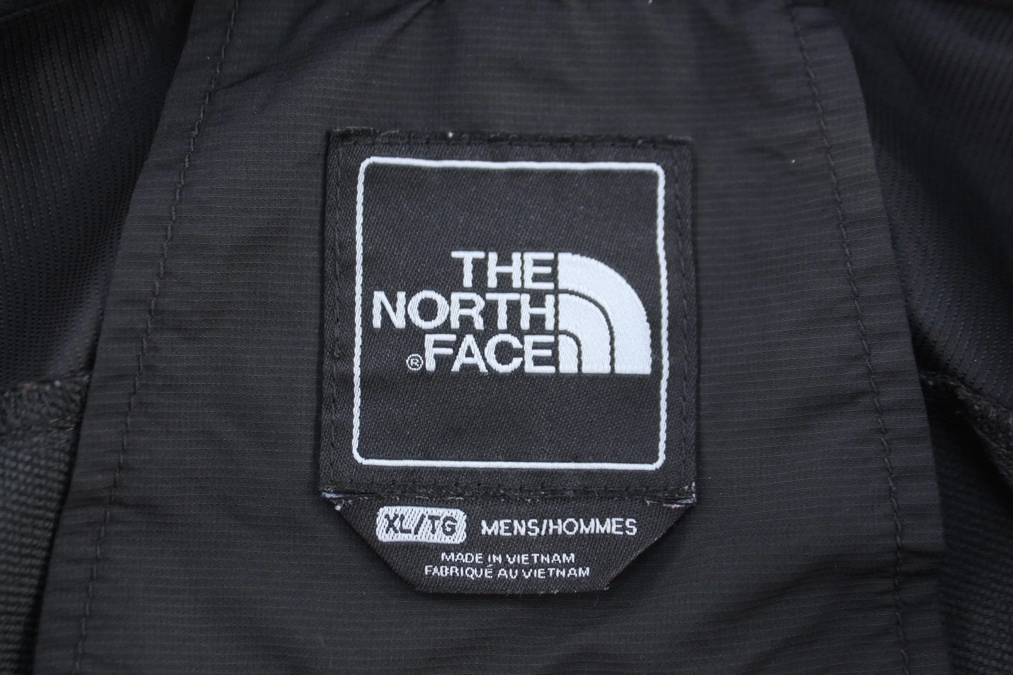 The North Face Embroidered Logo Black Full Zip Jacket - Image 3