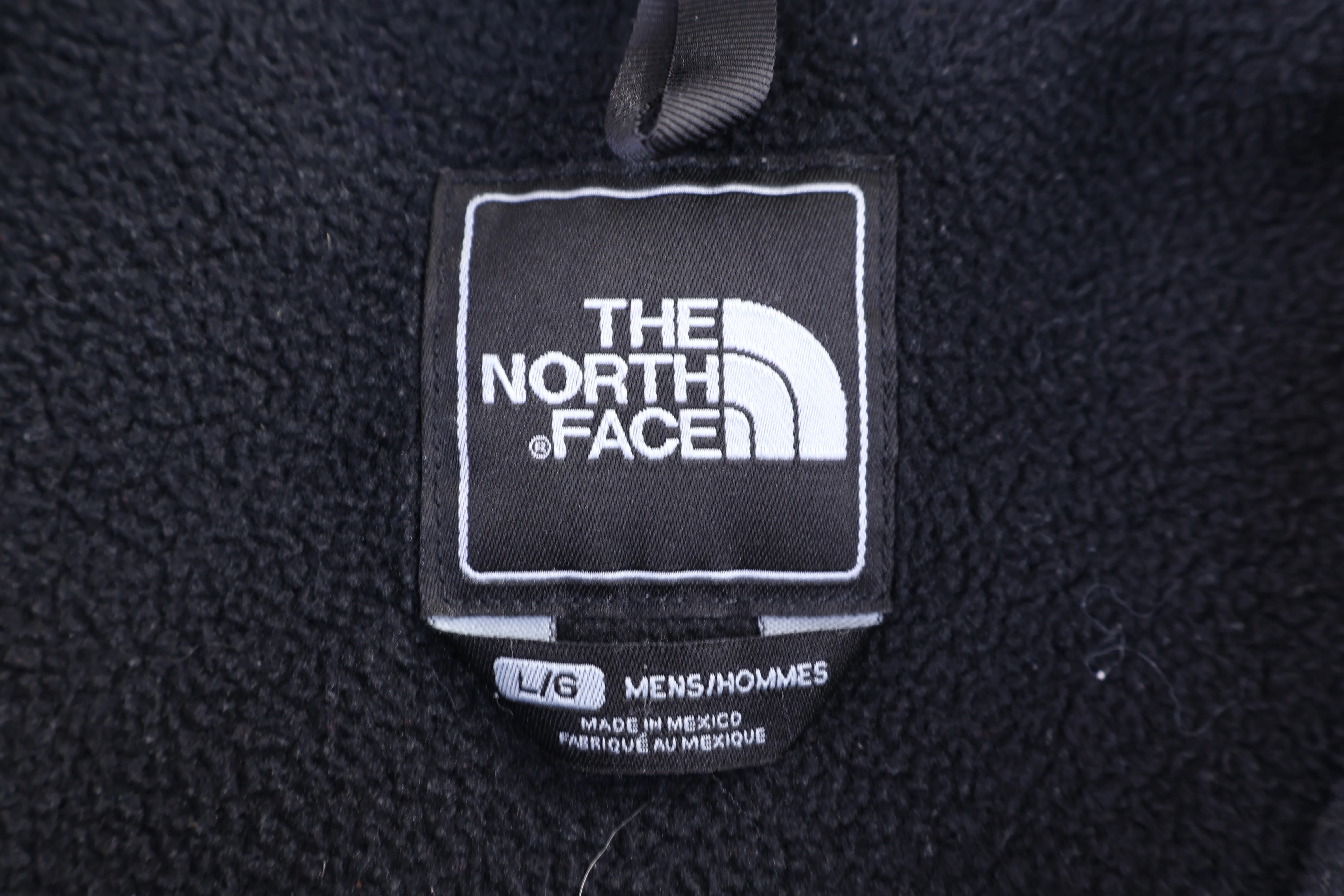 The North Face Embroidered Logo Black Full zip Jacket - Image 3
