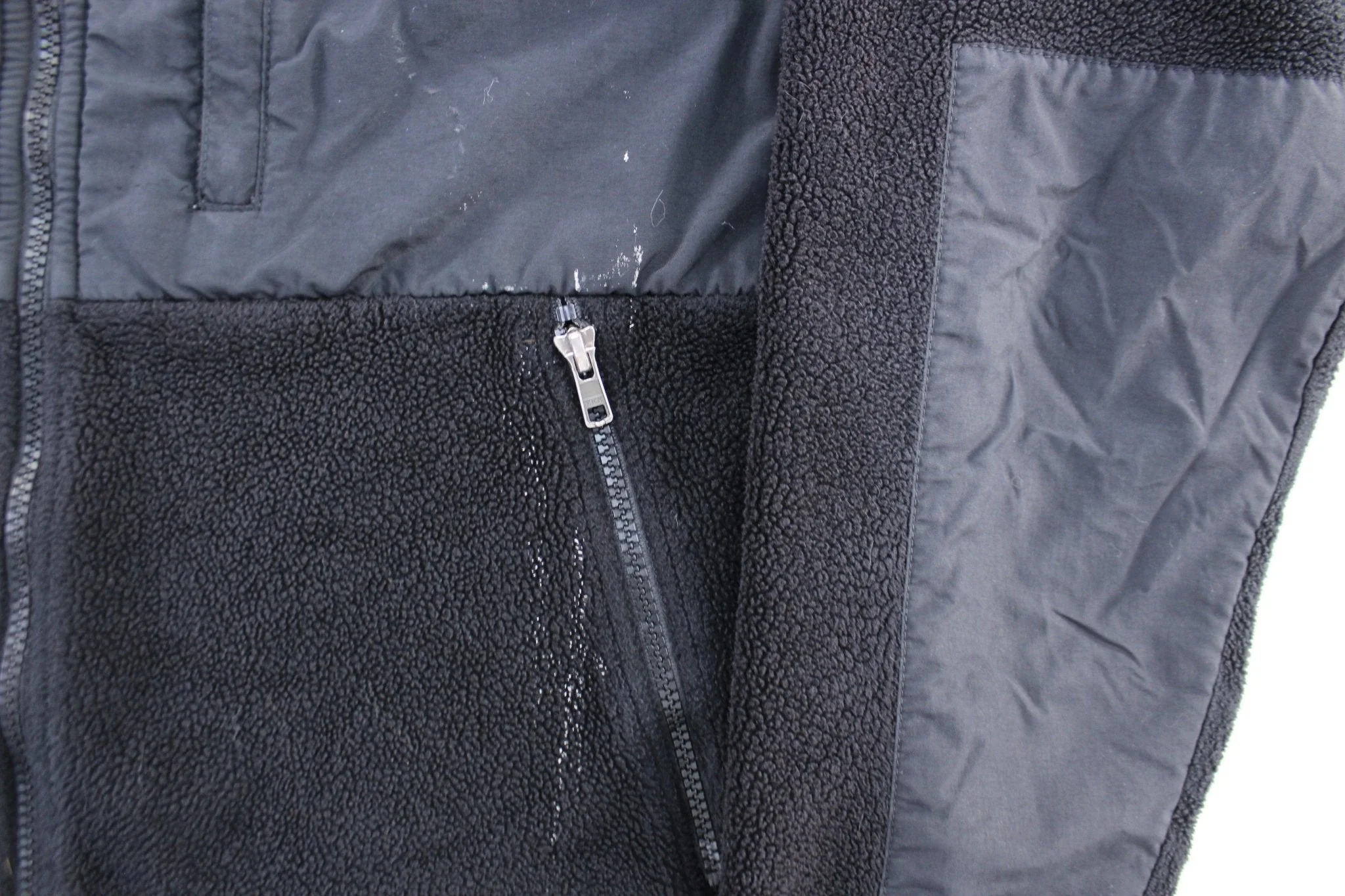 The North Face Embroidered Logo Black Zip Up Jacket - Image 3