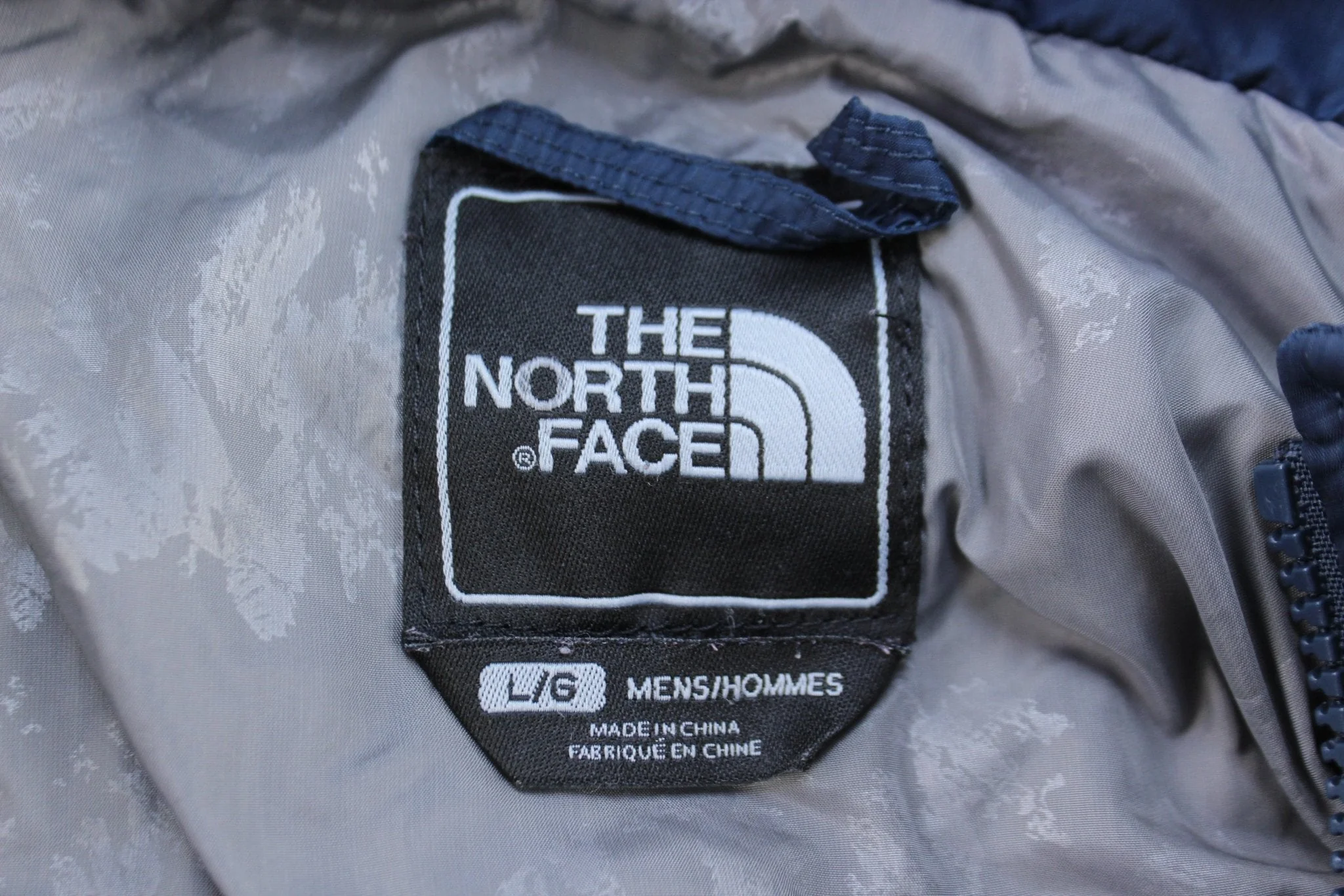 The North Face Embroidered Logo Blue Zip Up Jacket - Image 3