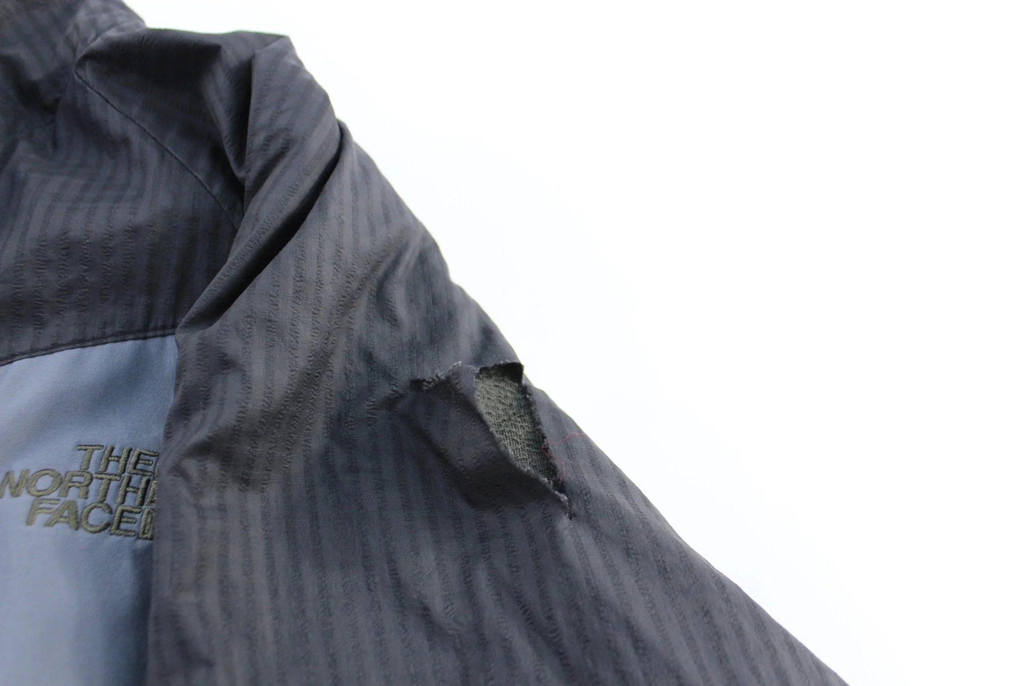 The North Face Embroidered Logo Grey & Black Zip Up Jacket - Image 3