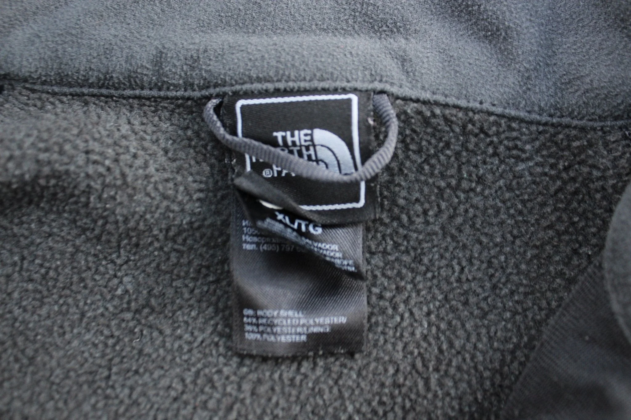 The North Face Embroidered Logo Grey & Black Zip Up Jacket - Image 3