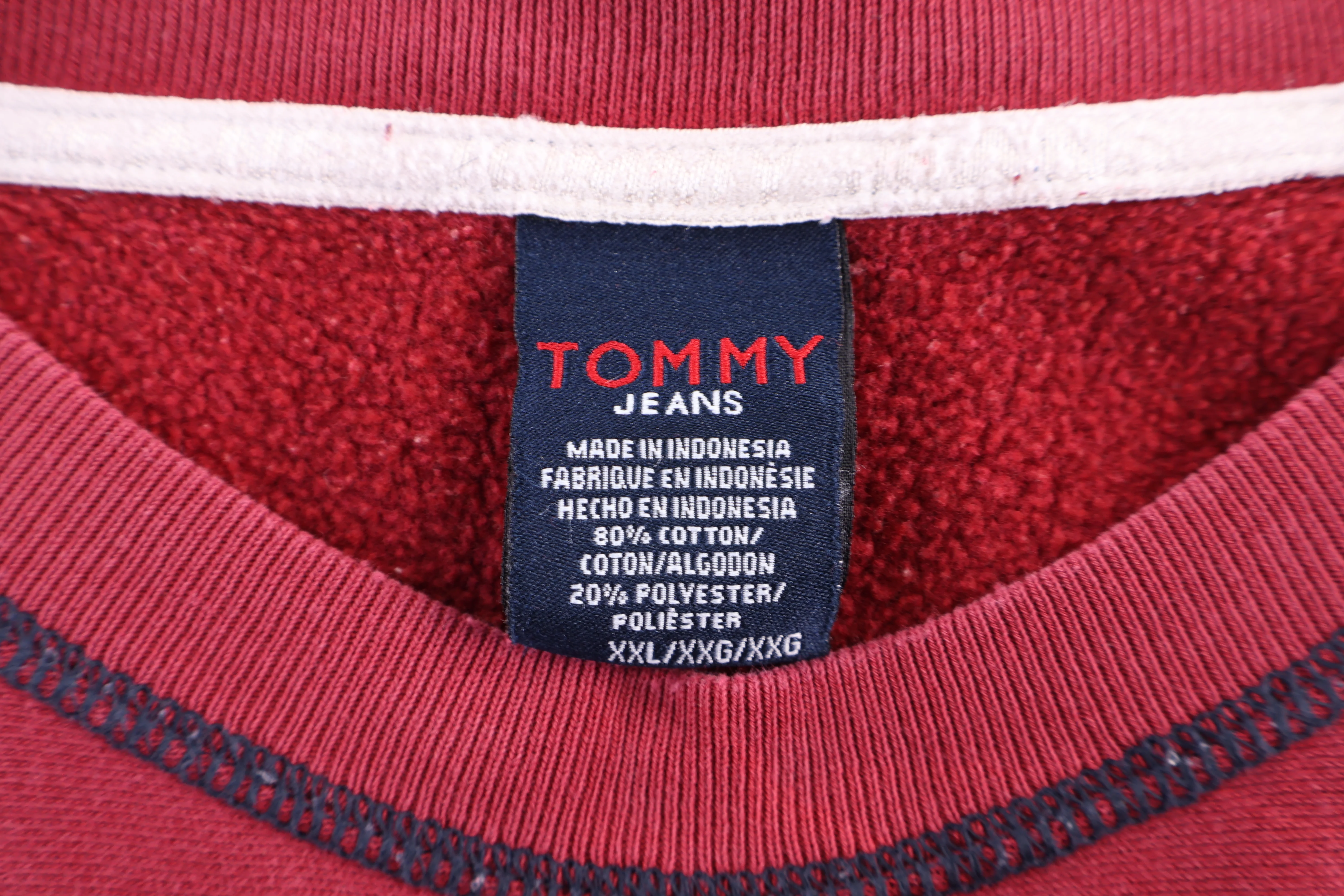 Tommy Hilfiger Denim Maroon Pullover - Image 4