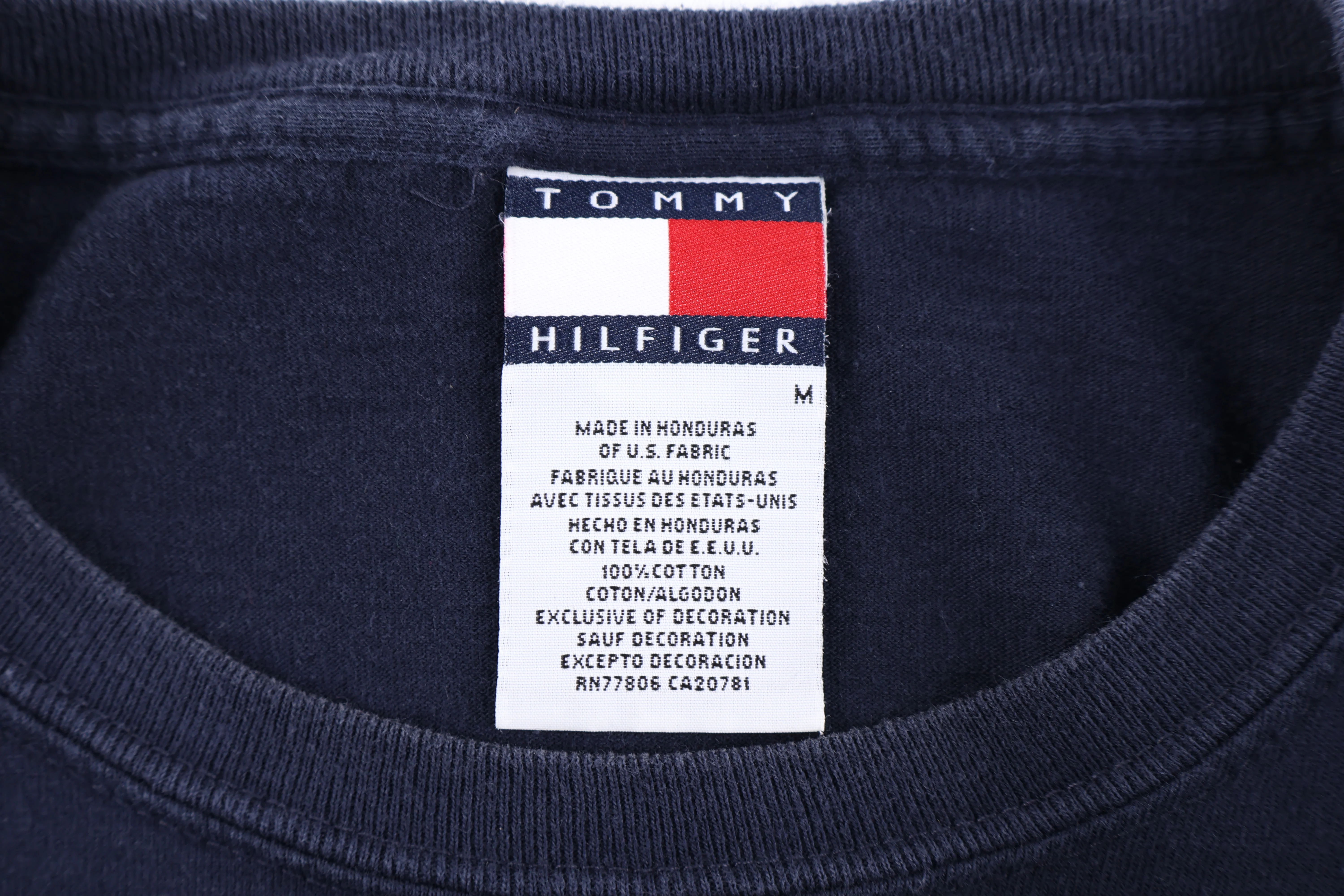 Tommy Hilfiger Graphic Logo LS T-shirt - Image 3