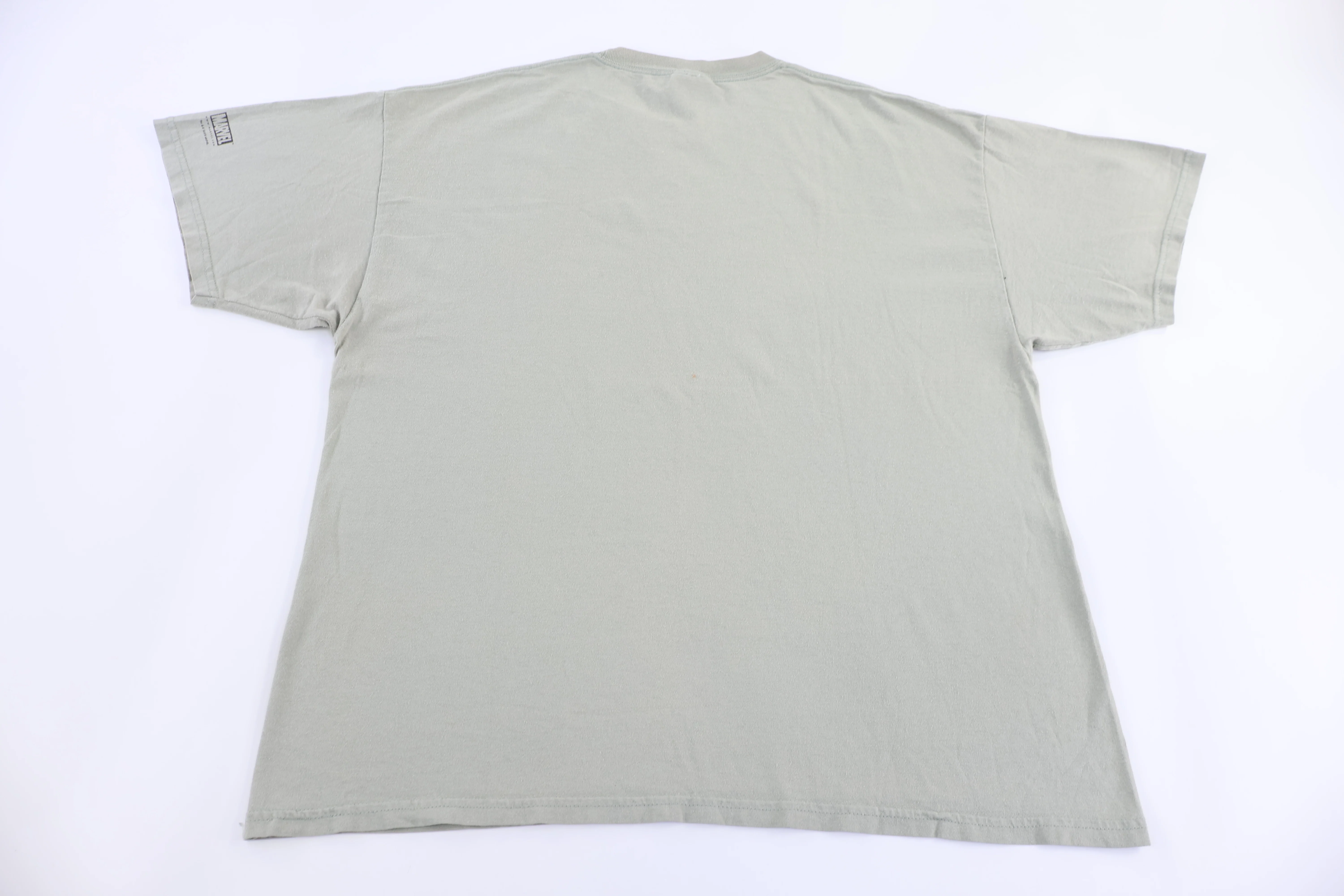 Vintage Black Panther Graphic T-shirt - Image 2