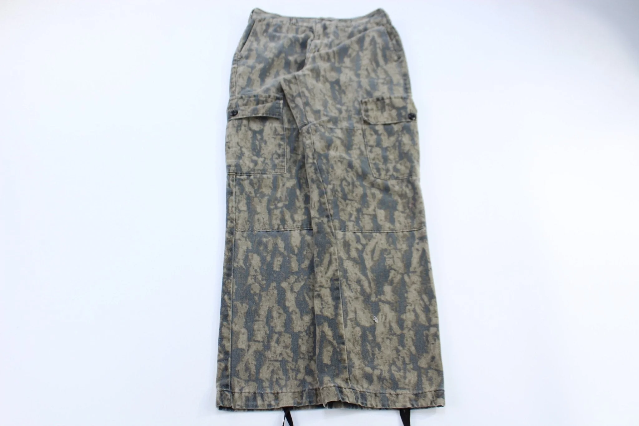 Vintage Camo Cargo Pants - Image 2