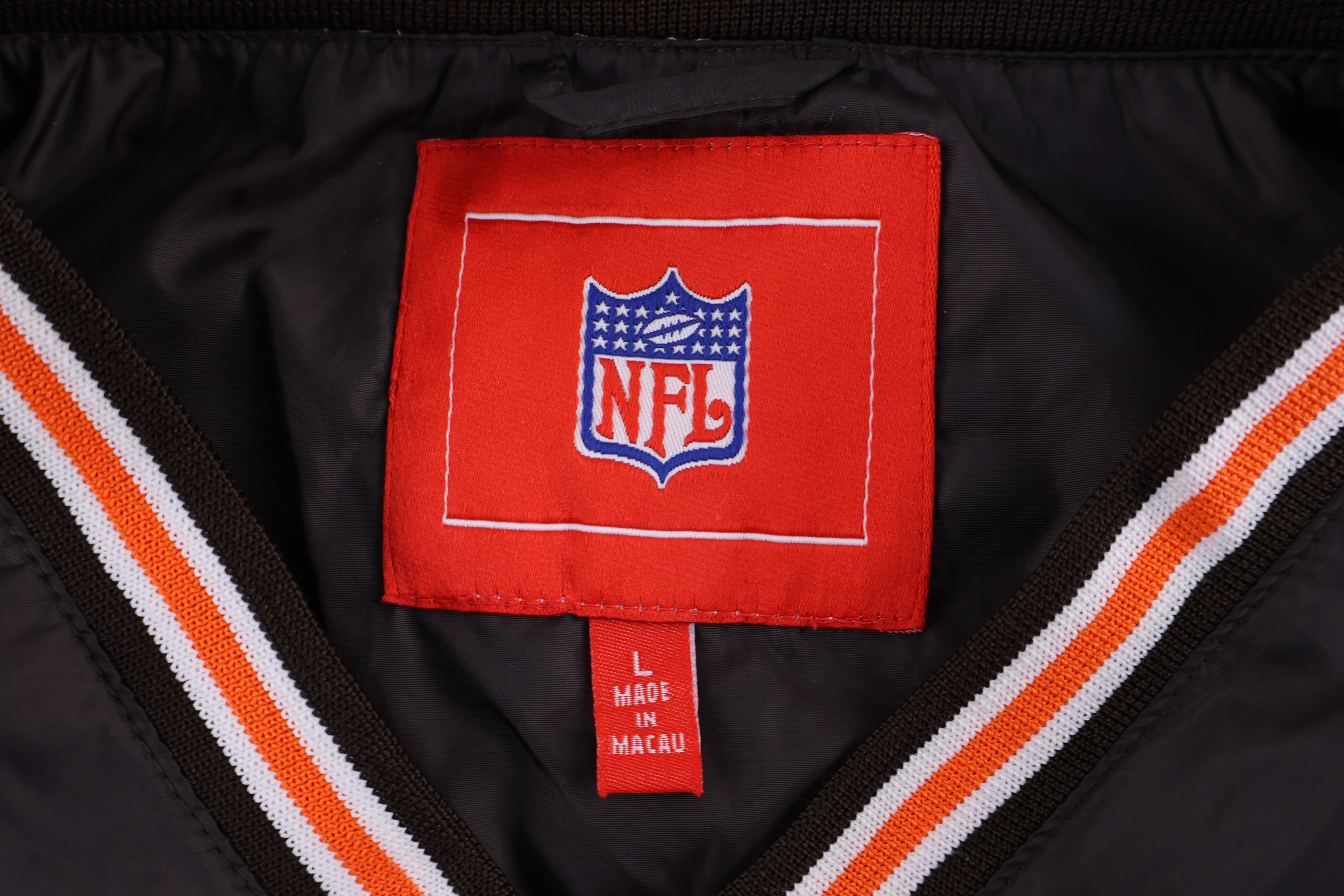 Vintage Cleveland Browns Football Pullover Windbreaker - Image 3