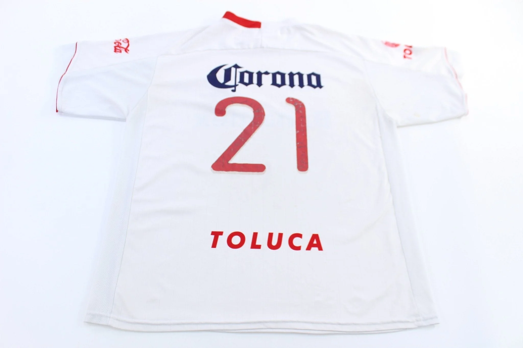 Vintage Club Deportivo Toluca Away Soccer Jersey - Image 2
