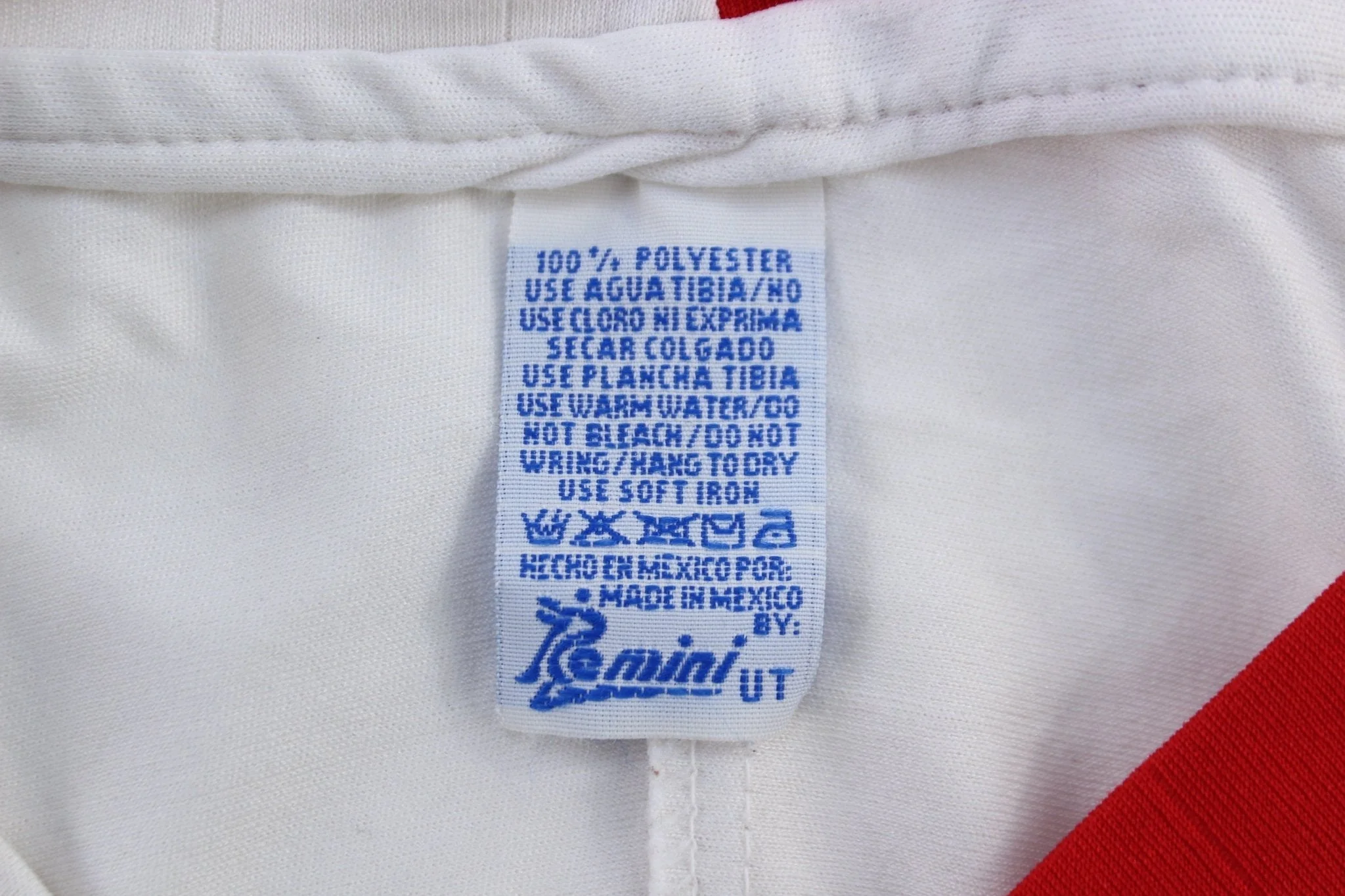 Vintage Club Deportivo Toluca Away Soccer Jersey - Image 4