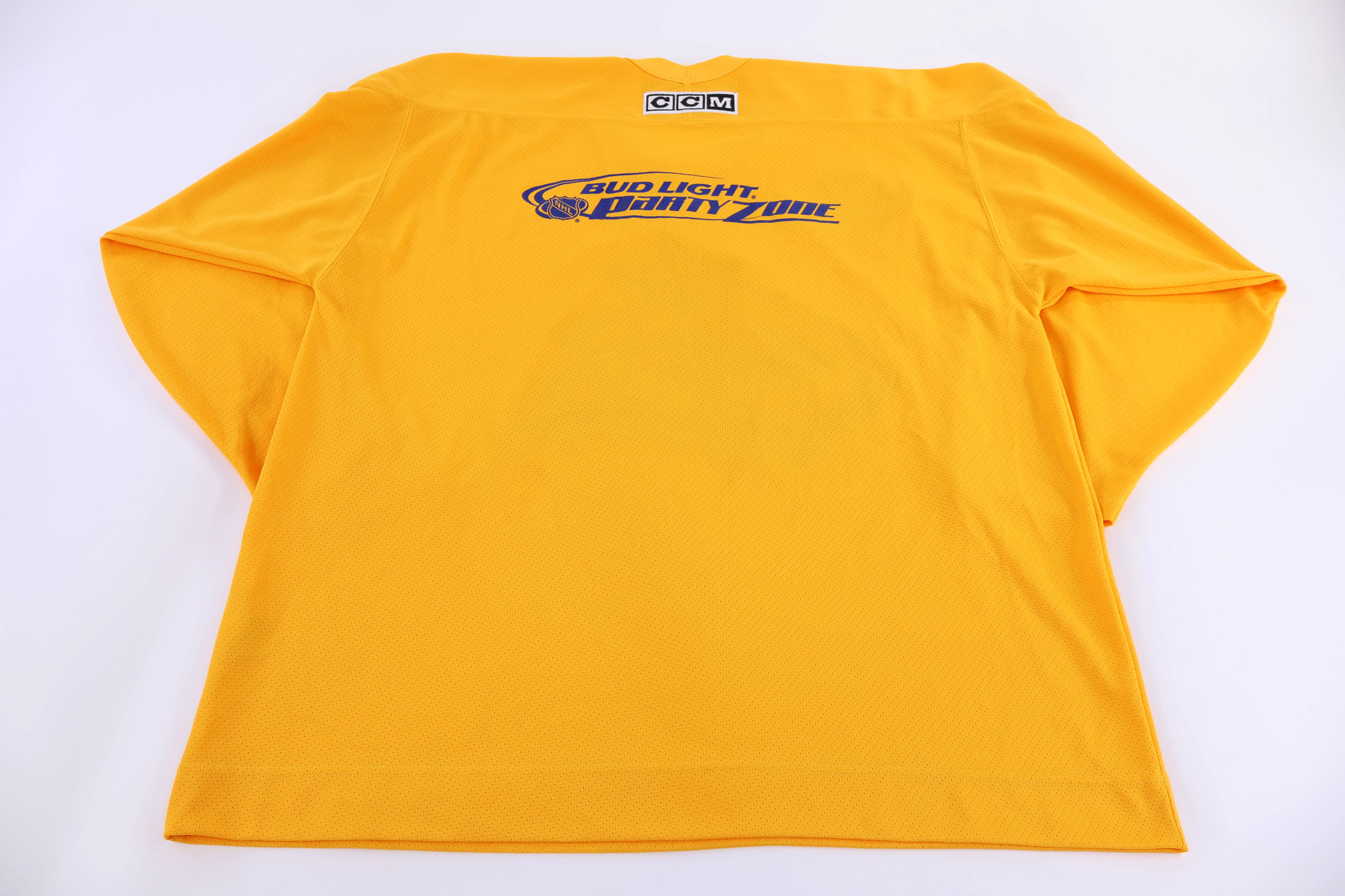 Vintage Columbus Blue Jackets Hockey Jersey - Image 2