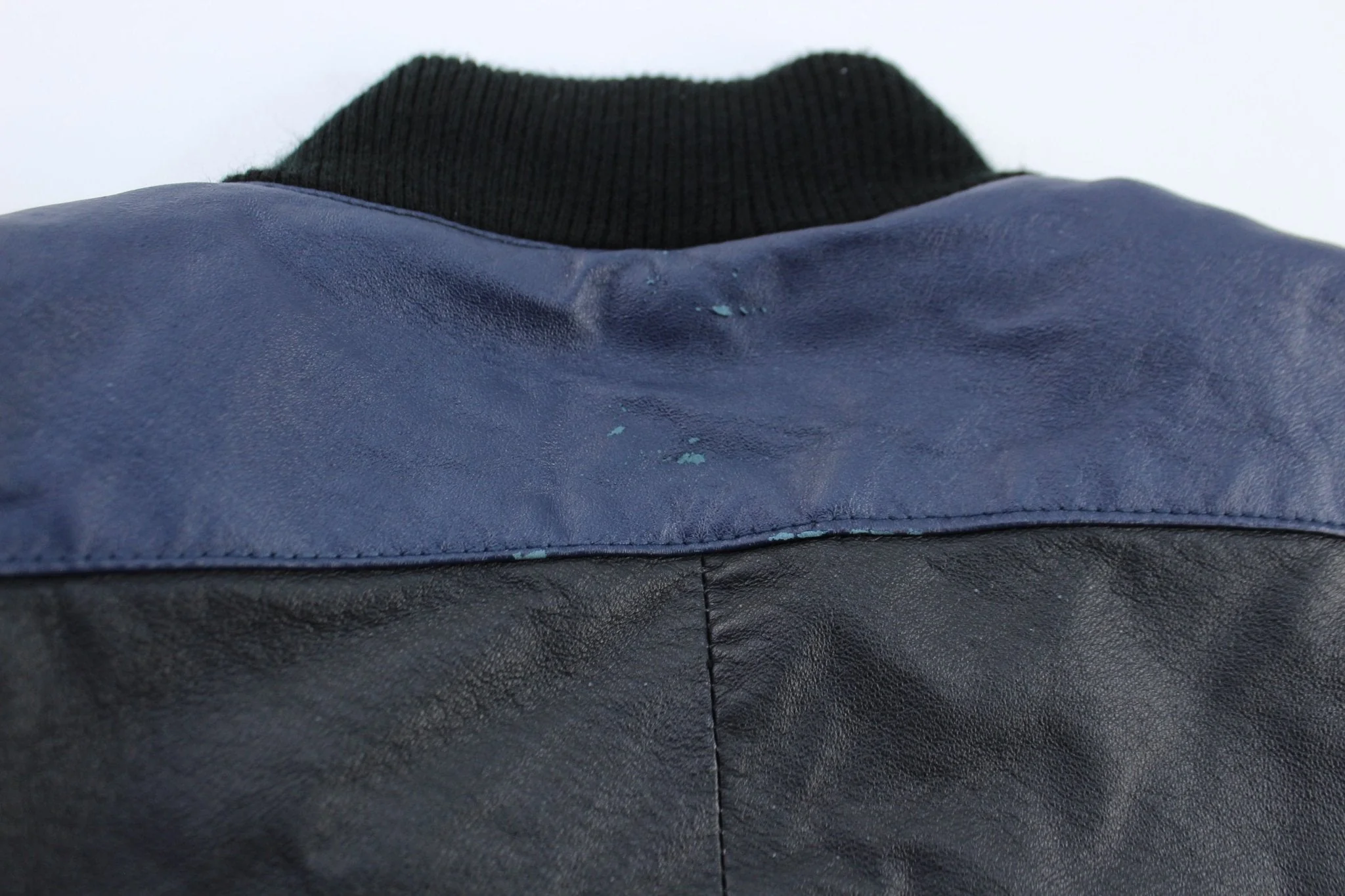 Vintage G-III Carl Banks Tennessee Titans Embroidered Leather Jacket - Image 3