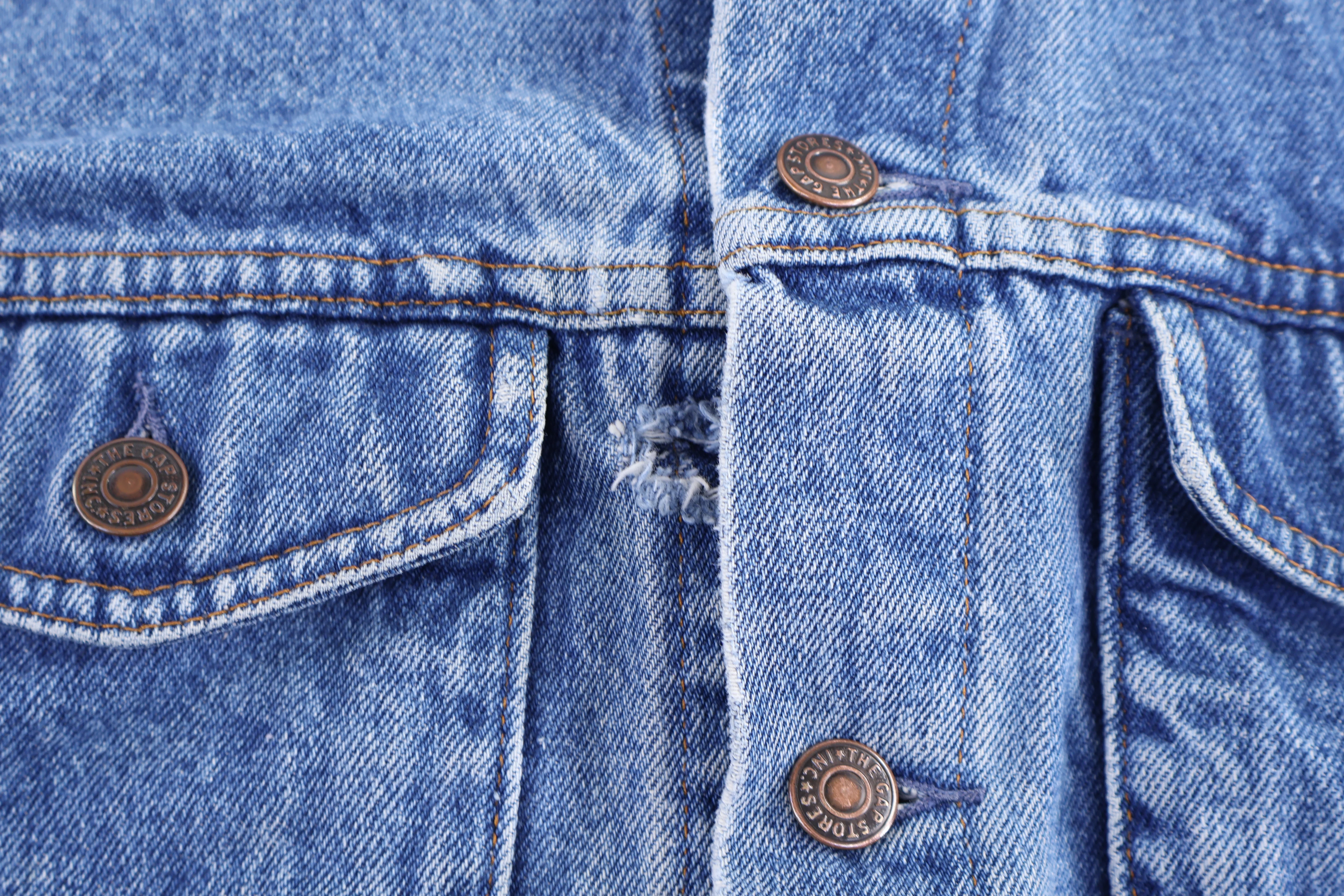 Vintage GAP Medium Wash Denim Jacket - Image 3