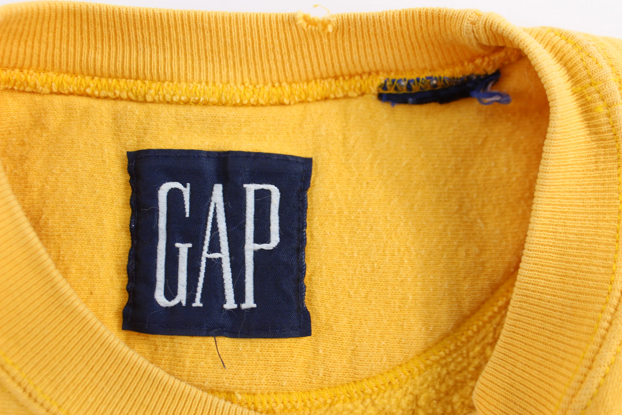 Vintage GAP Yellow Blank Sweatshirt - Image 4