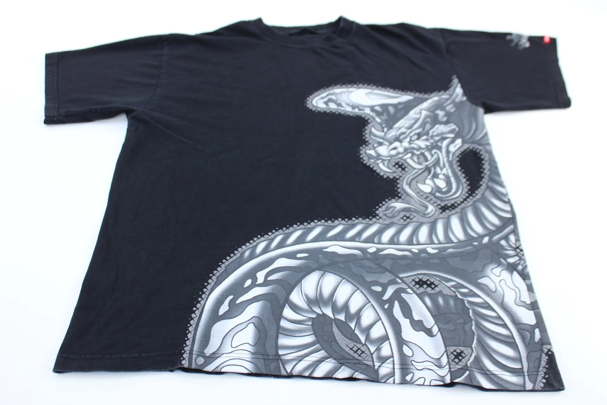 Vintage JNCO Dragon Wrap Around T-Shirt