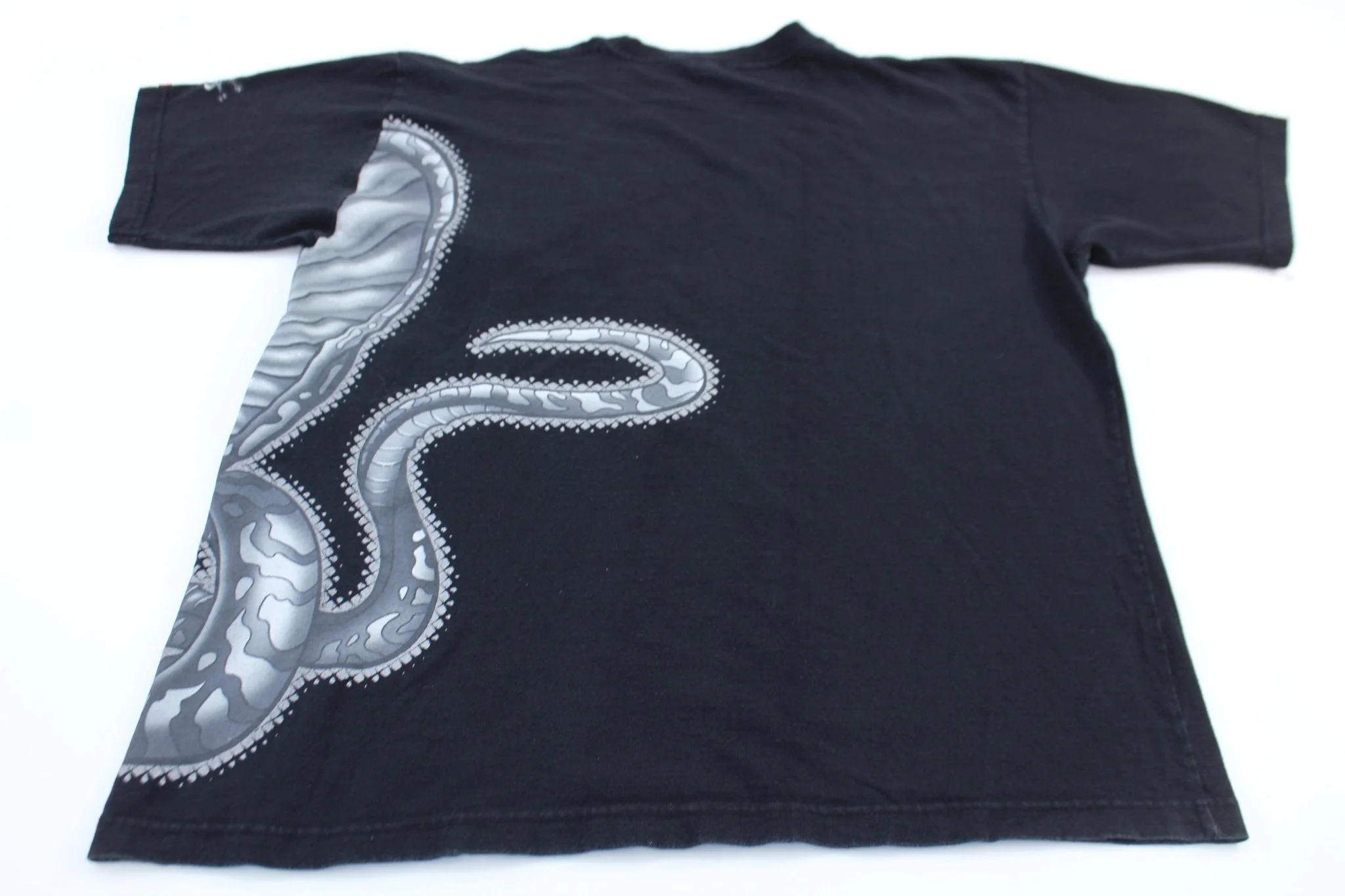 Vintage JNCO Dragon Wrap Around T-Shirt - Image 2
